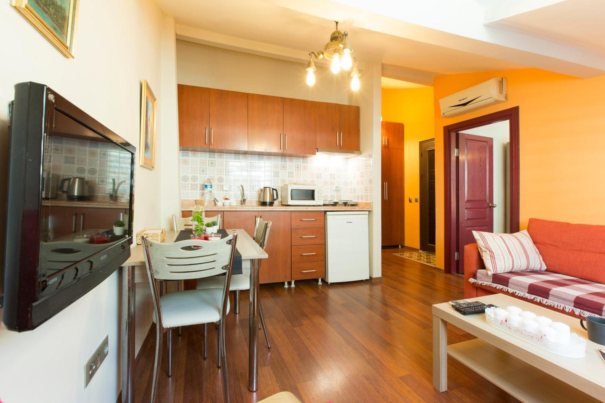 Hotel Istiklal *
