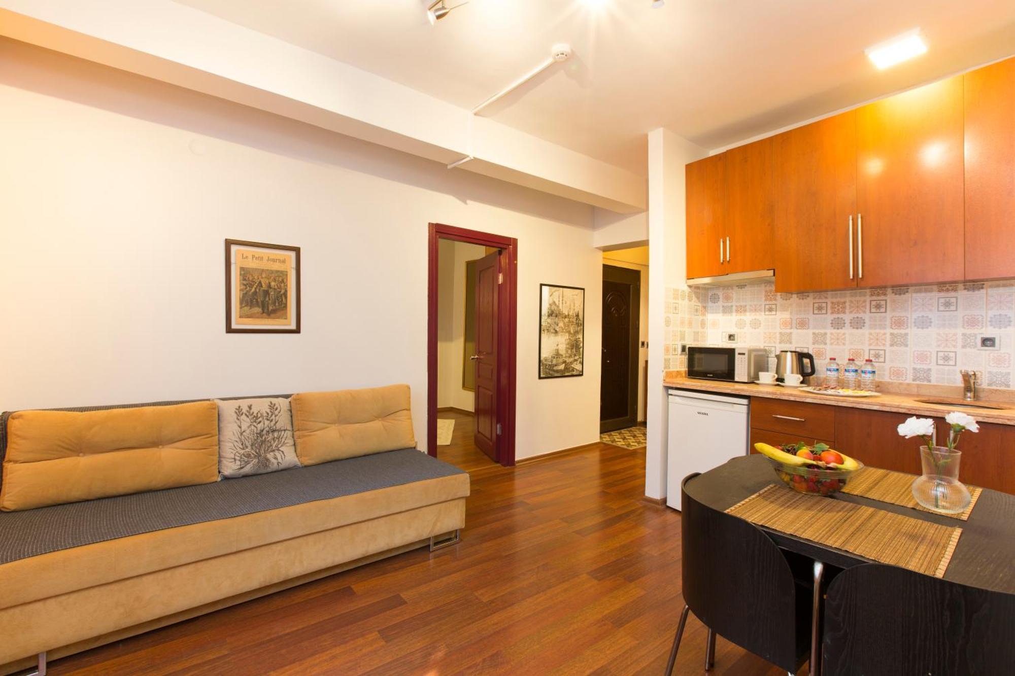 Hotel Istiklal *