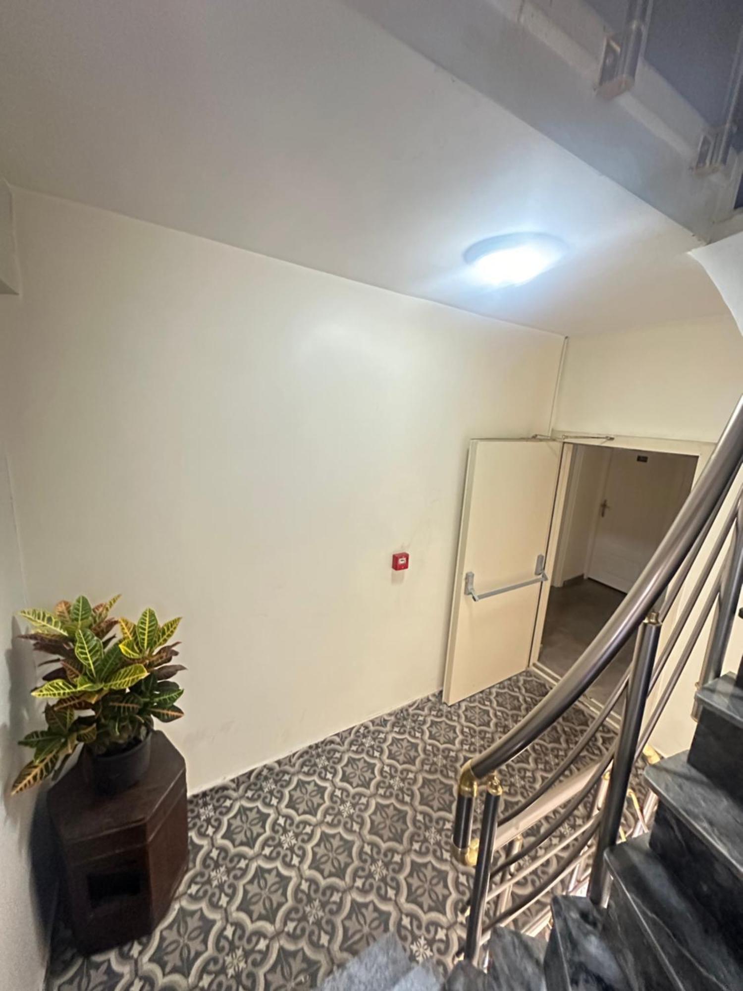 Aparthotel Sevil Star *