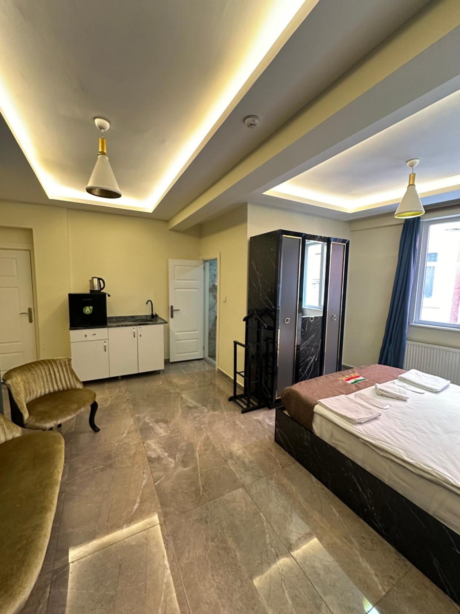 Sevil Star Aparthotel