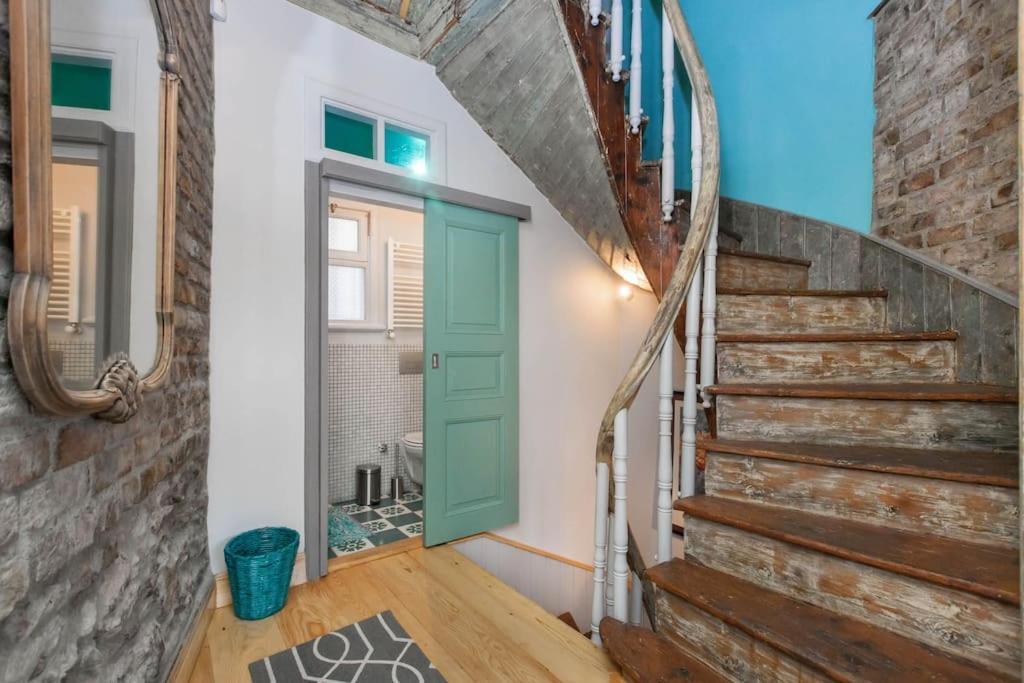 Apartment Turquoise House Featured In Elle Decor Magazine Istanbul