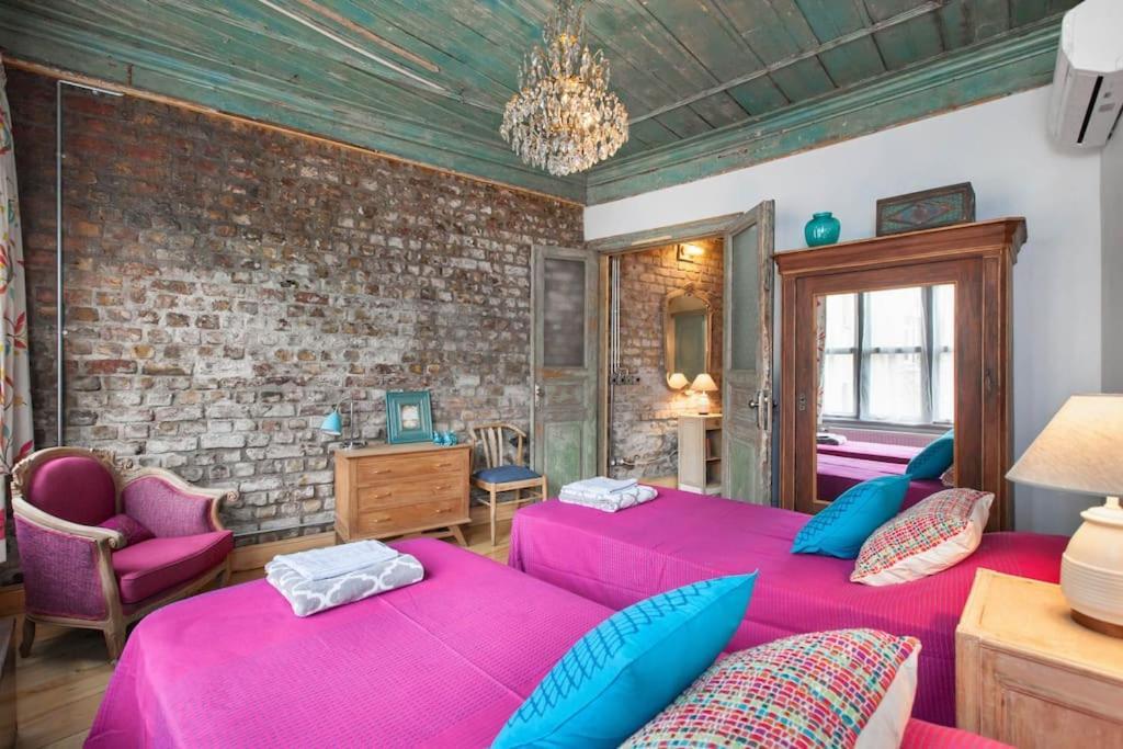 Turquoise House Featured In Elle Decor Magazine * Istanbul
