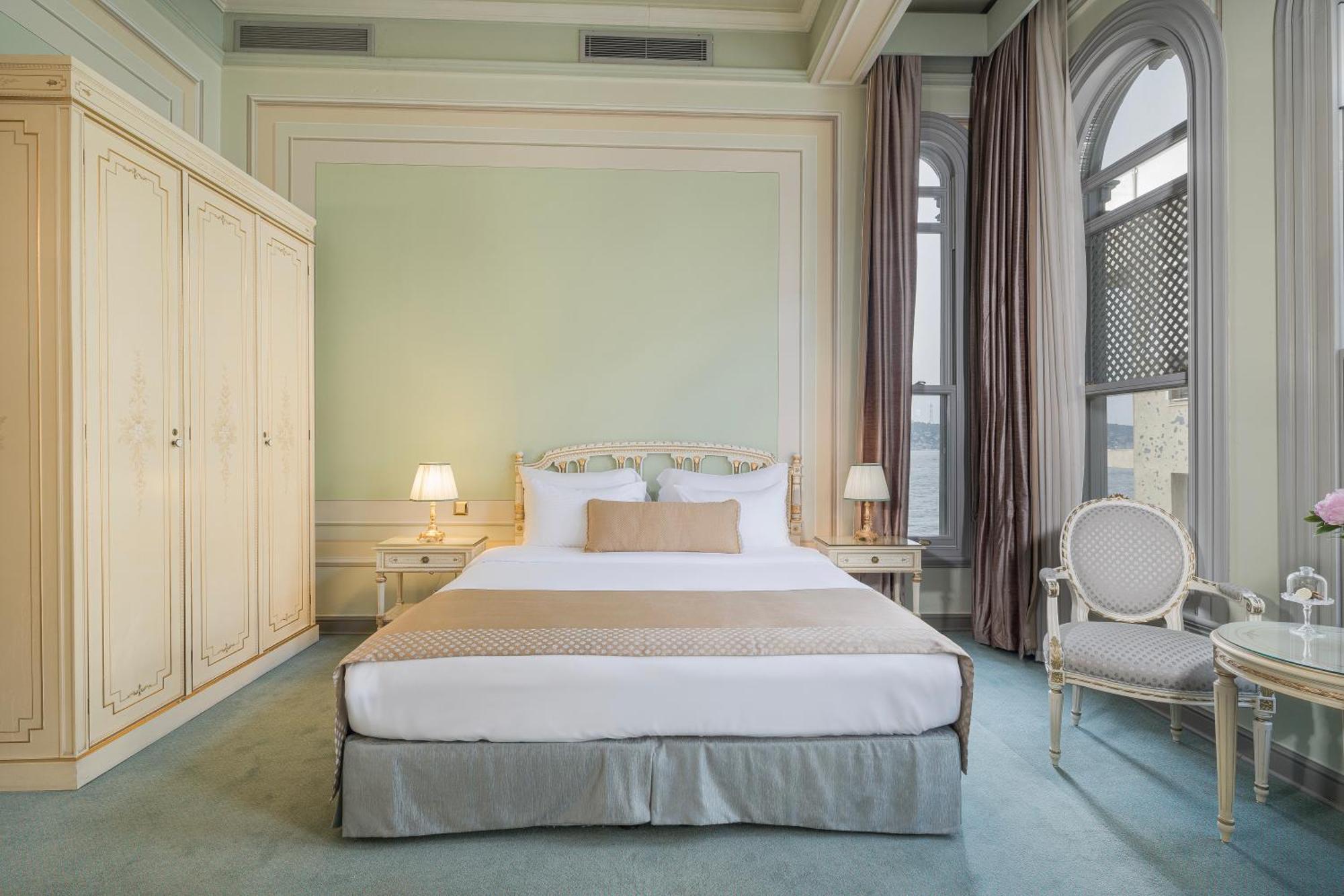 Bosphorus Palace Hotel