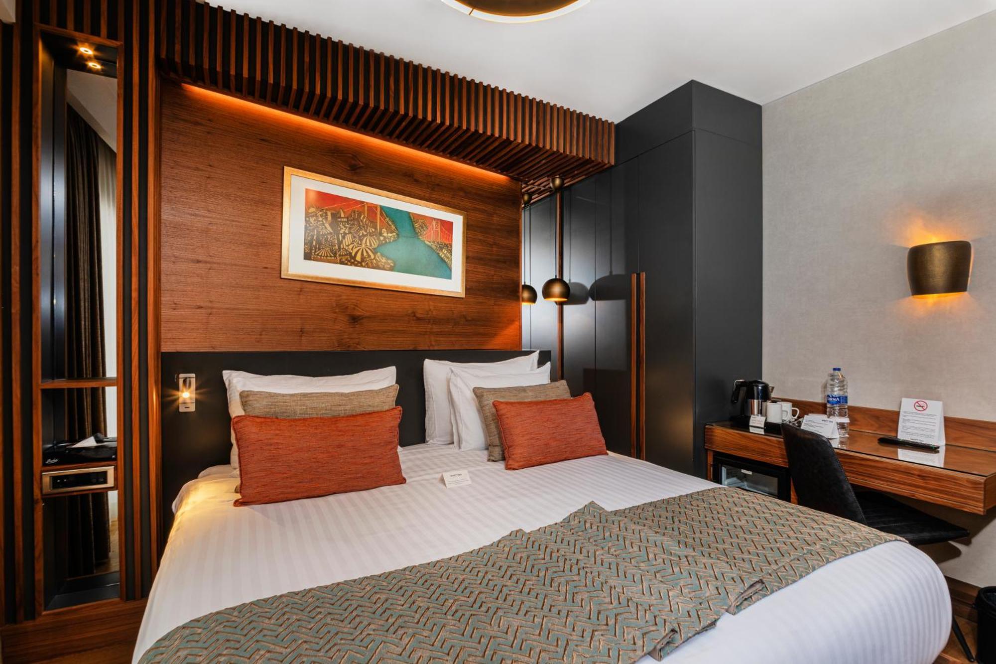 Hotel Levni 3*