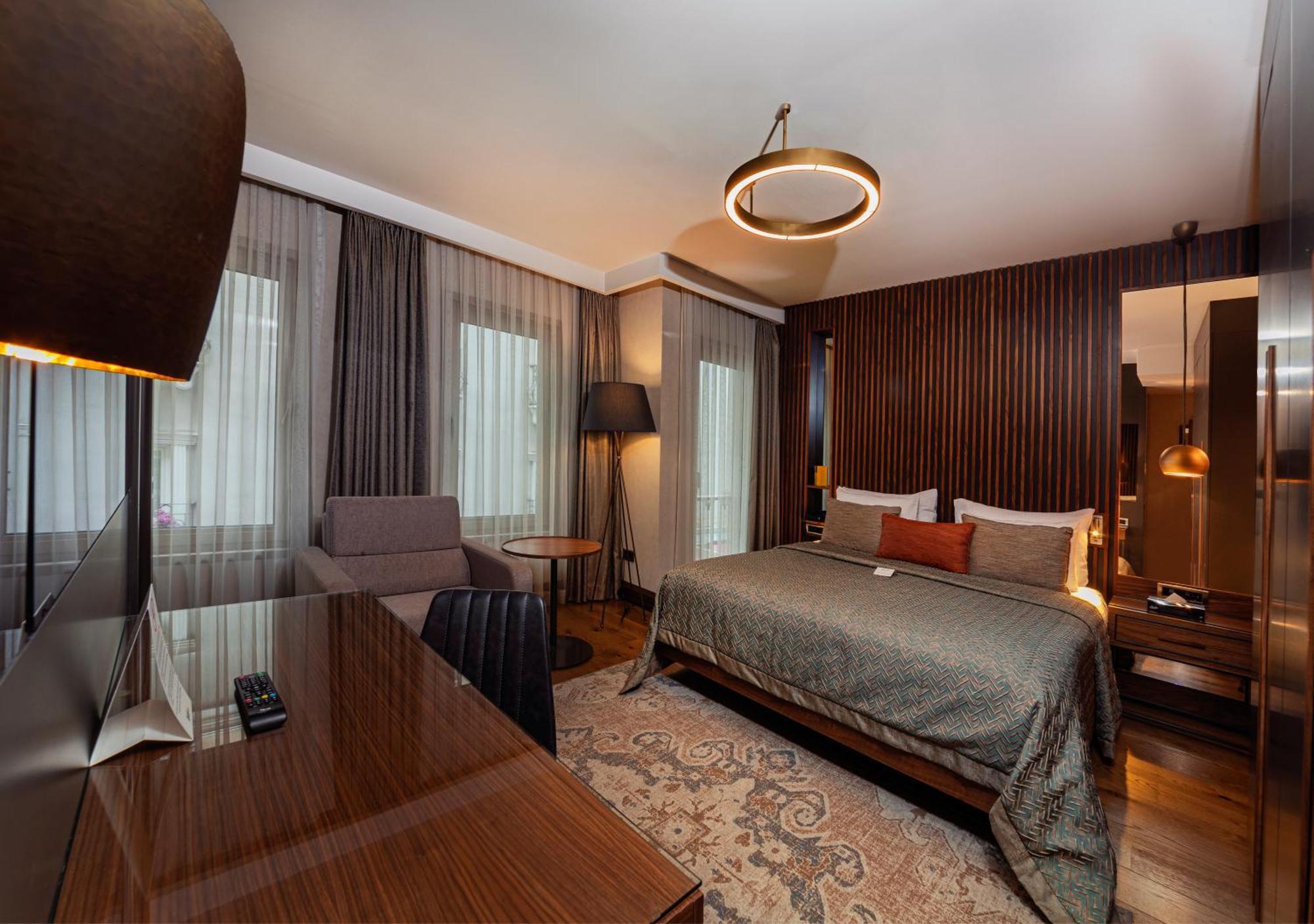 Hotel Levni 3*
