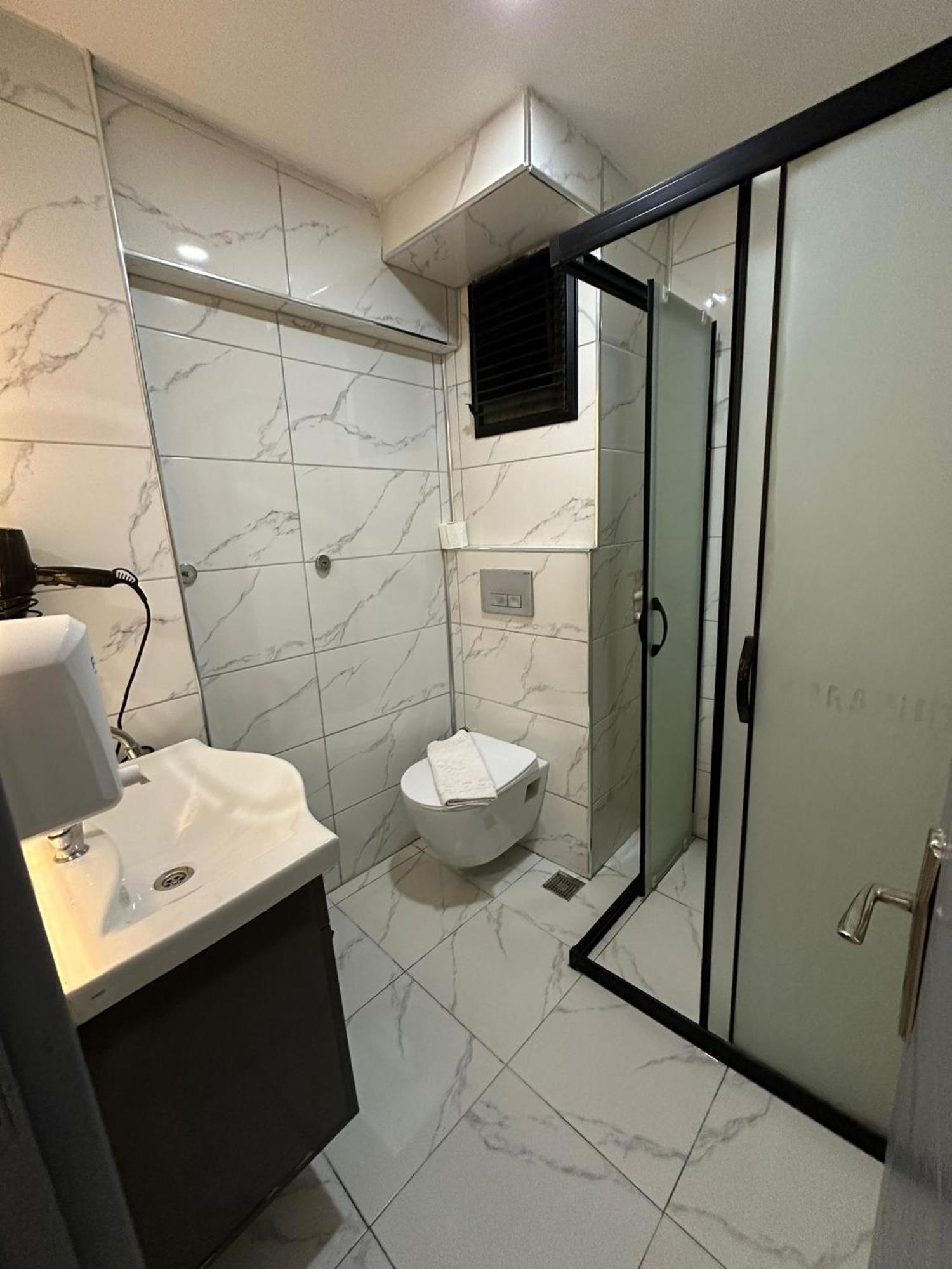 Aparthotel Sara Suit