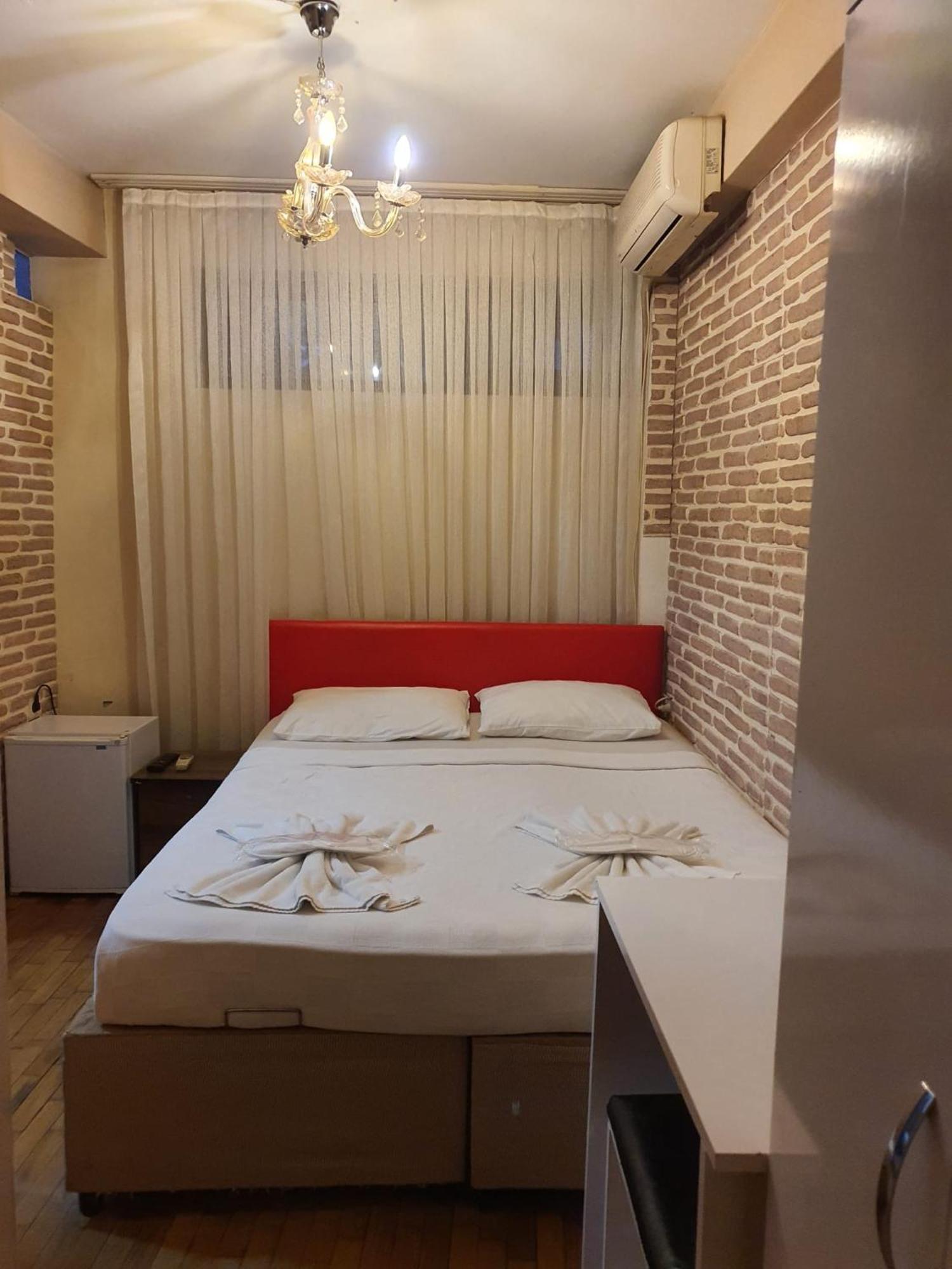Omar Sultan Park Hotel