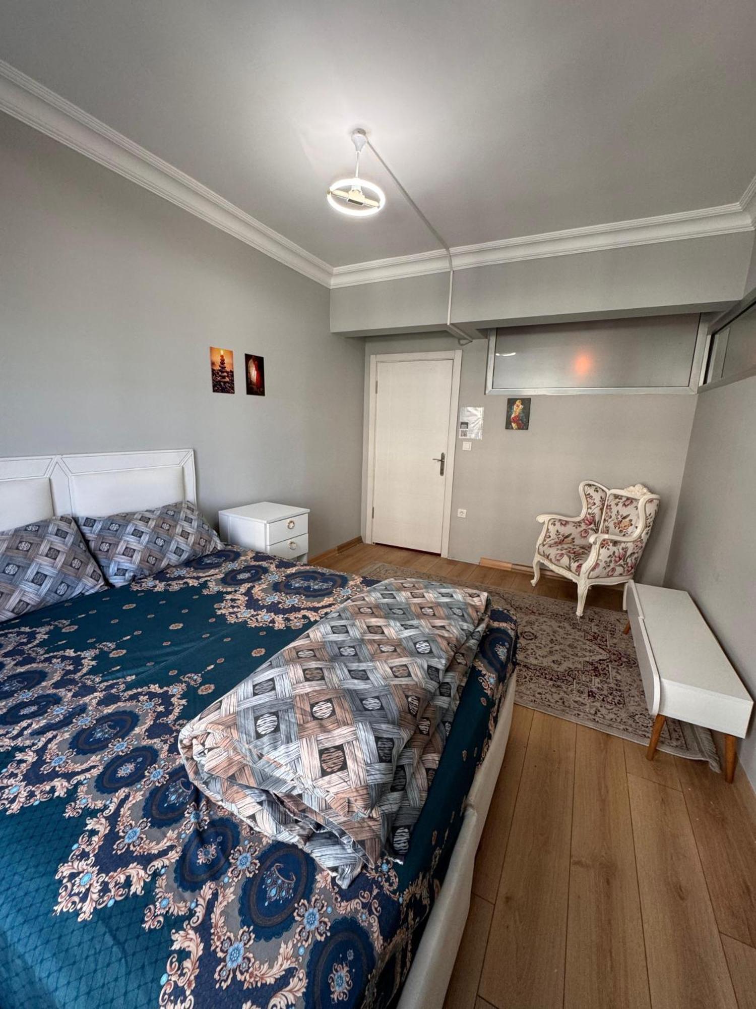 Transit 77 Homestay