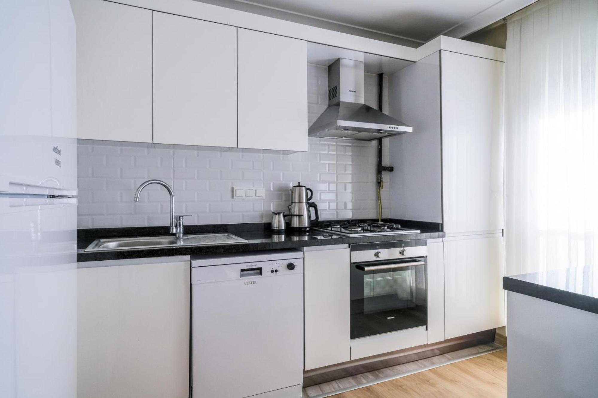 Cozy Flat 10 Min To Aqua Florya Mall In Bakirkoy Apartment