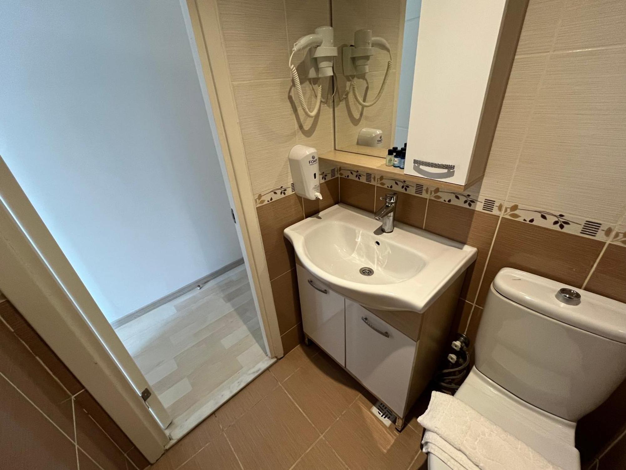 Hotel Le Safran Palace 3*