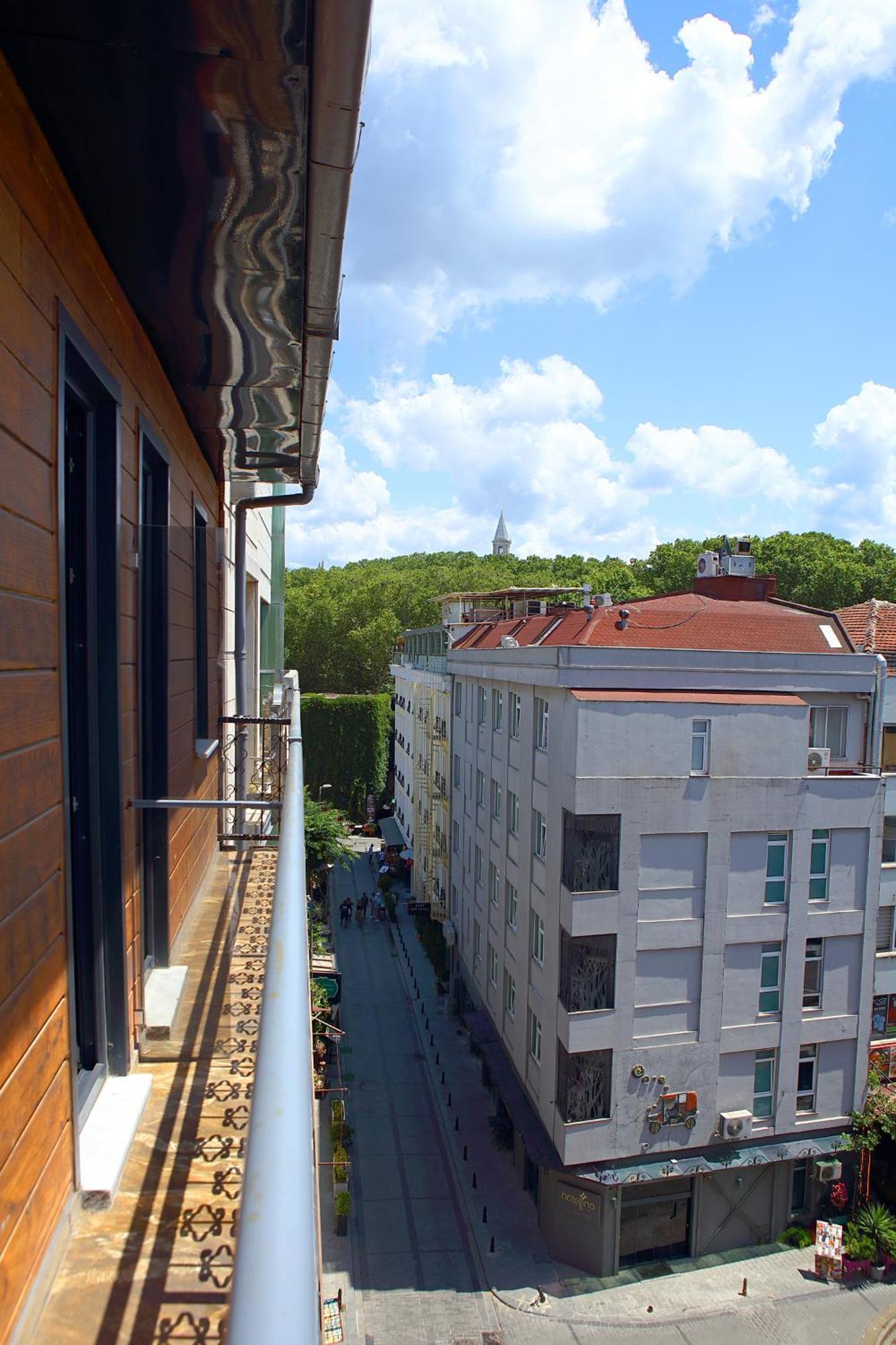 Amara Old & Otel 3*