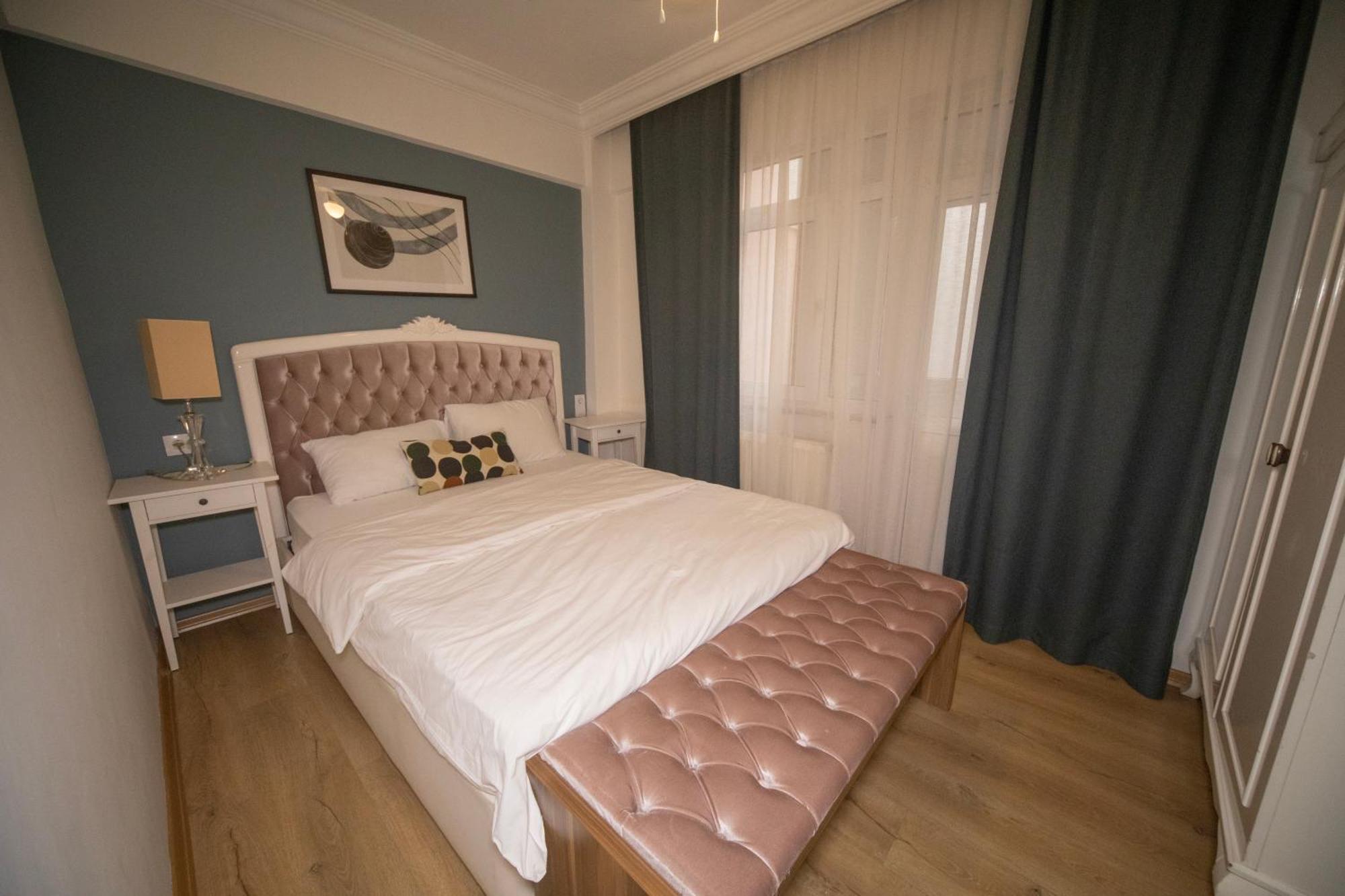 Apartment Aka