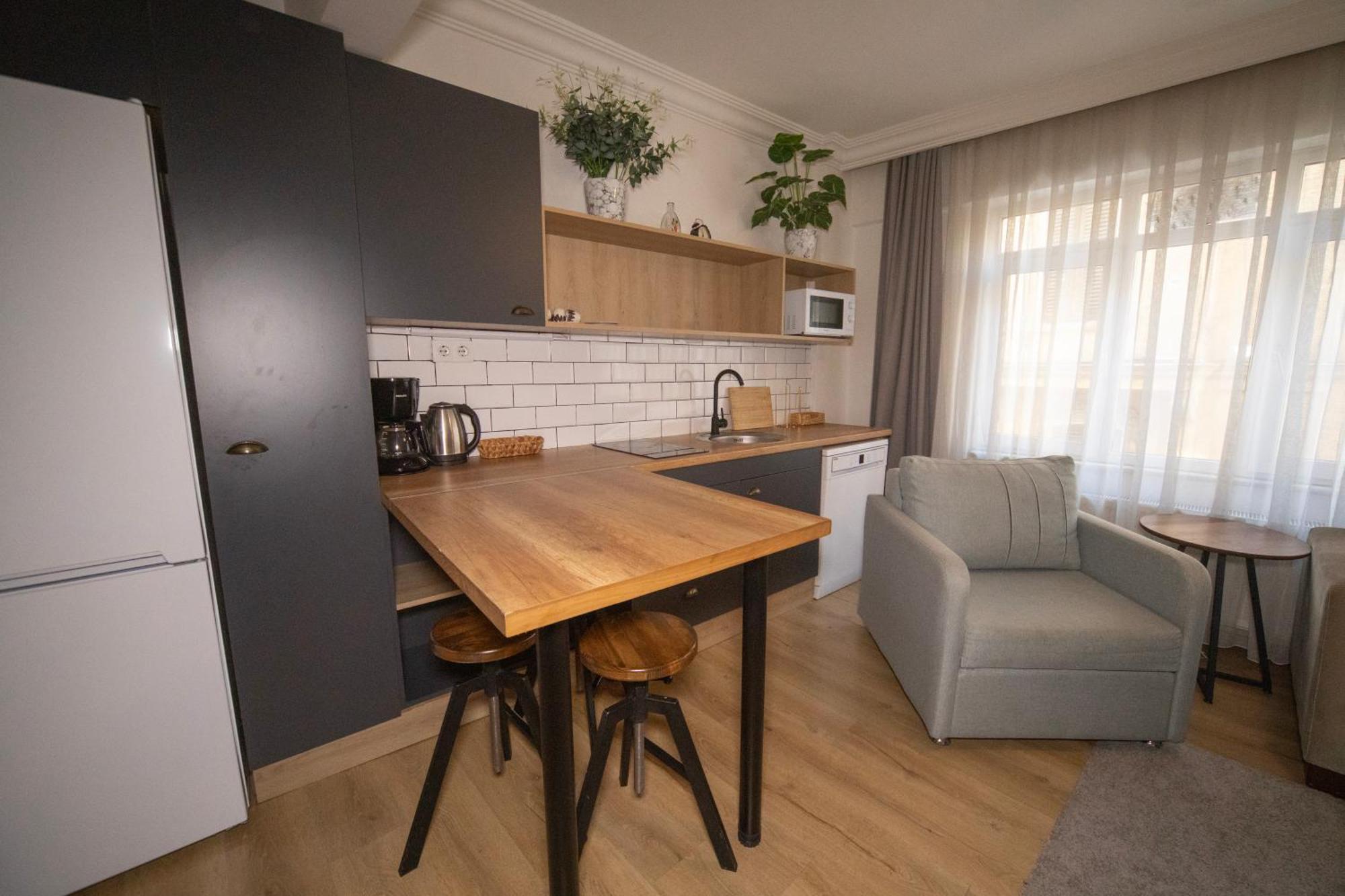 Apartment Aka