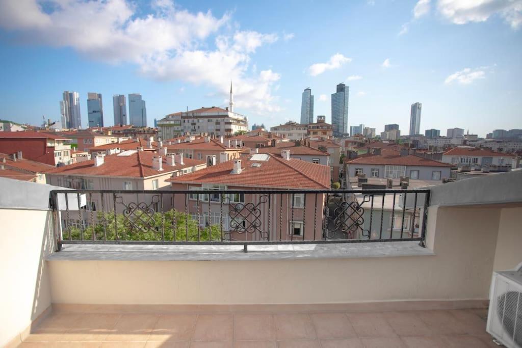 معلق في منطقه هادئه Apartment *