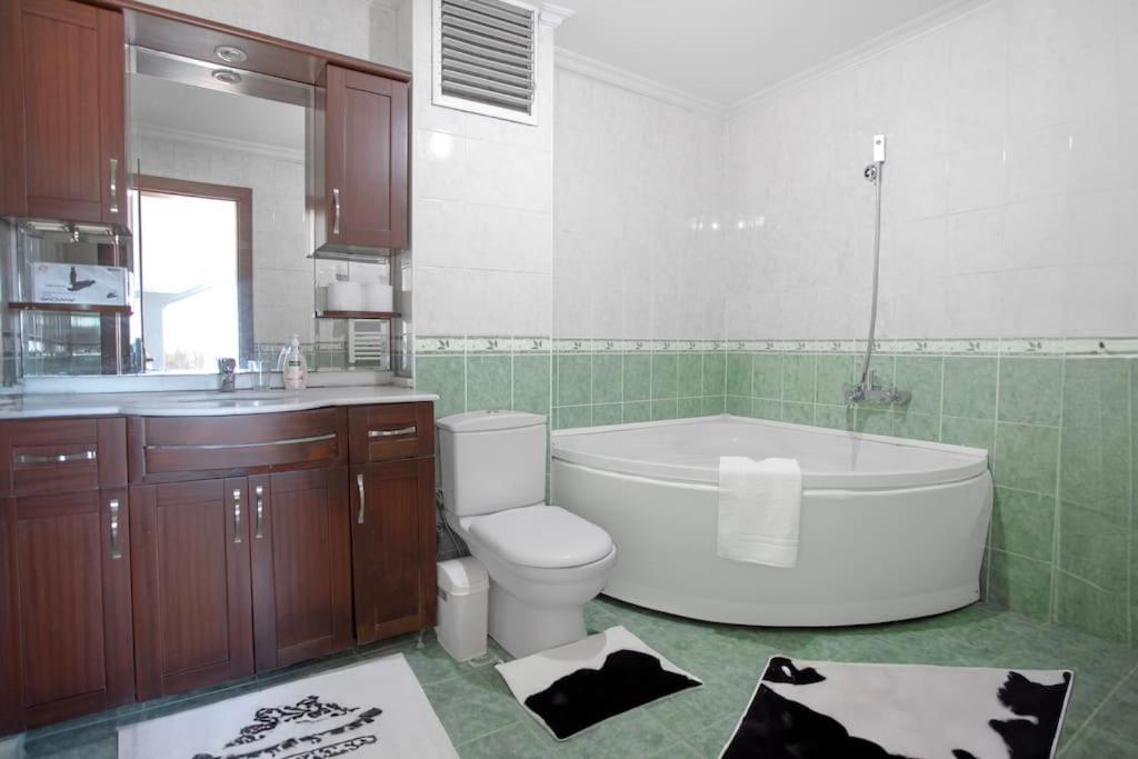 Apartment معلق في منطقه هادئه *