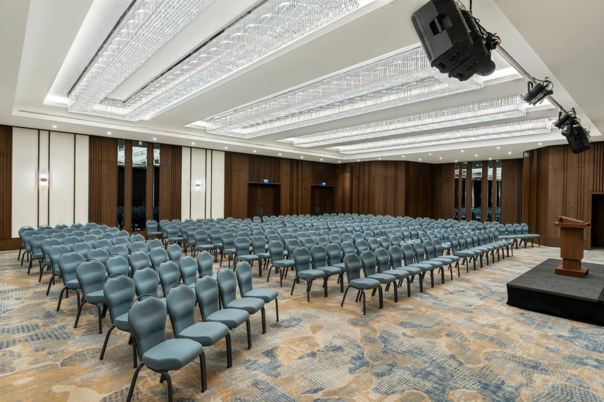 Crowne Plaza - Ortakoy Bosphorus By Ihg Otel