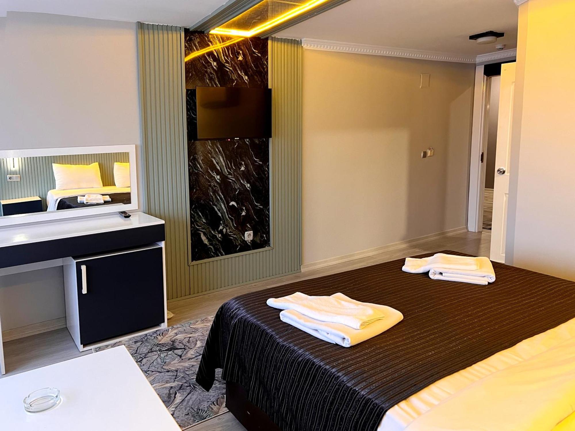 Comfort Downtown Hotel 4*