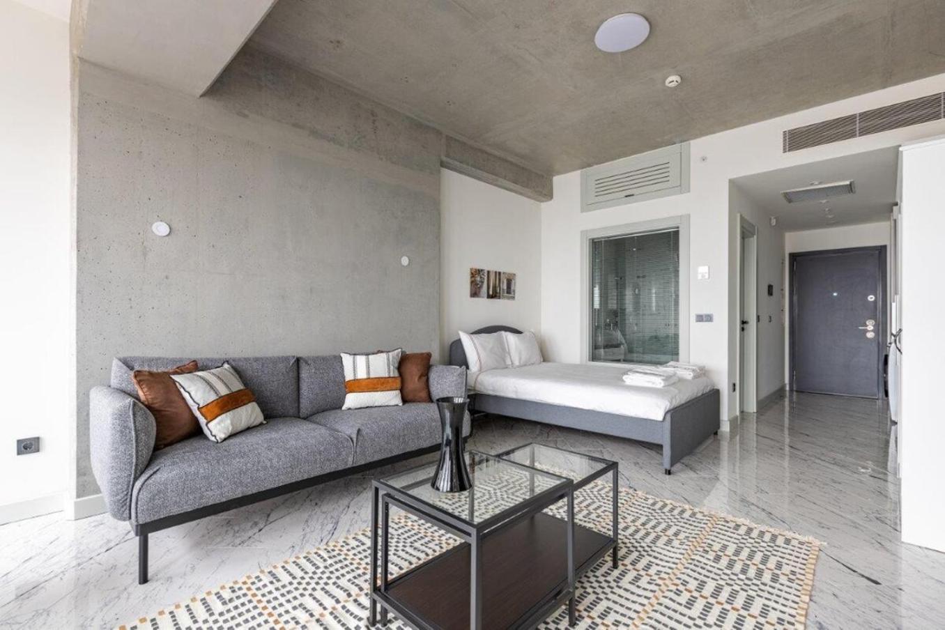 Trendy Cool Bright Parking Poolviews! #254 Apartment Istanbul