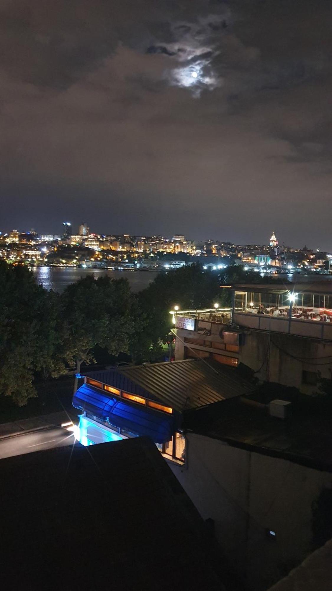 Muhtesem Bir Manzara Apartment *