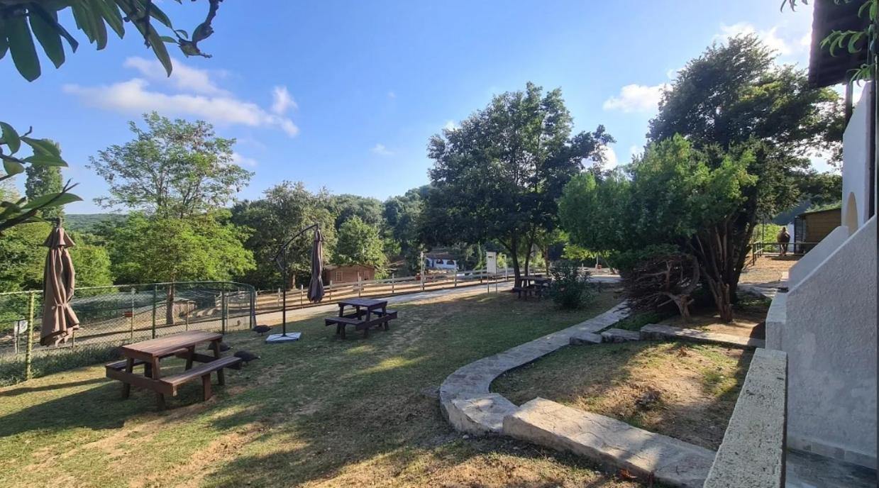Polonezkoey Country Club & In The Wildlife Park! Resort