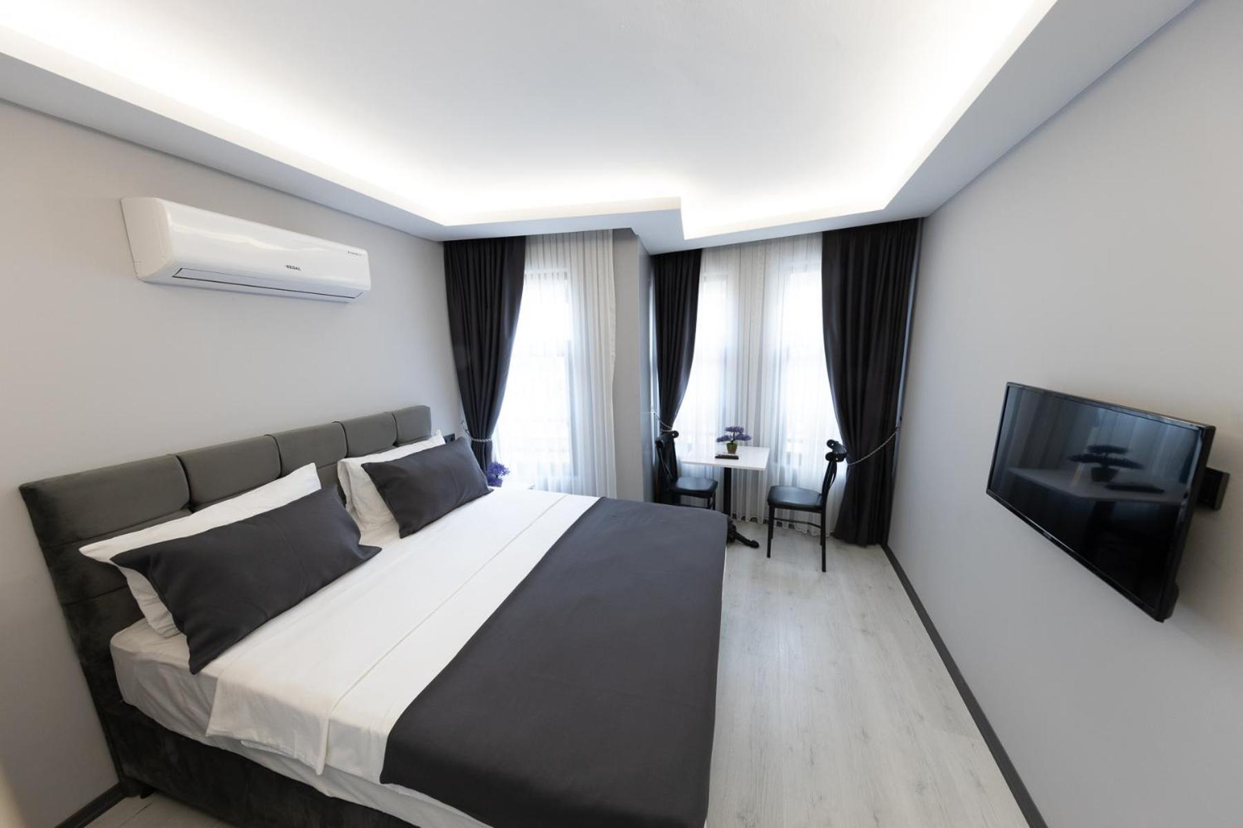 Aya Langa Aparthotel