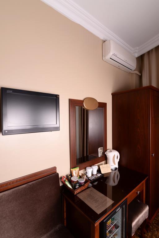 Nobel Hotel