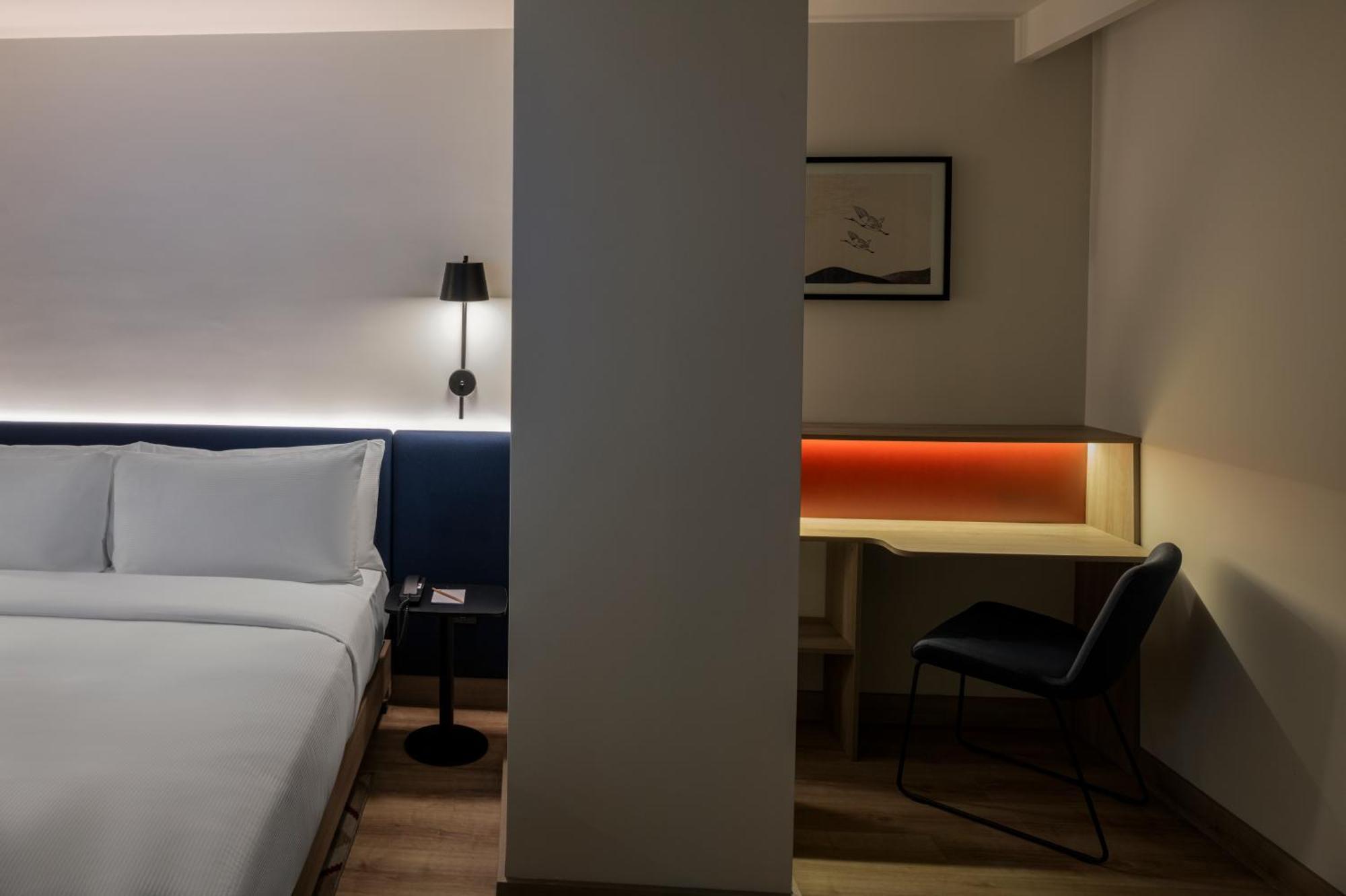 Hotel Hampton By Hilton Merter 3*