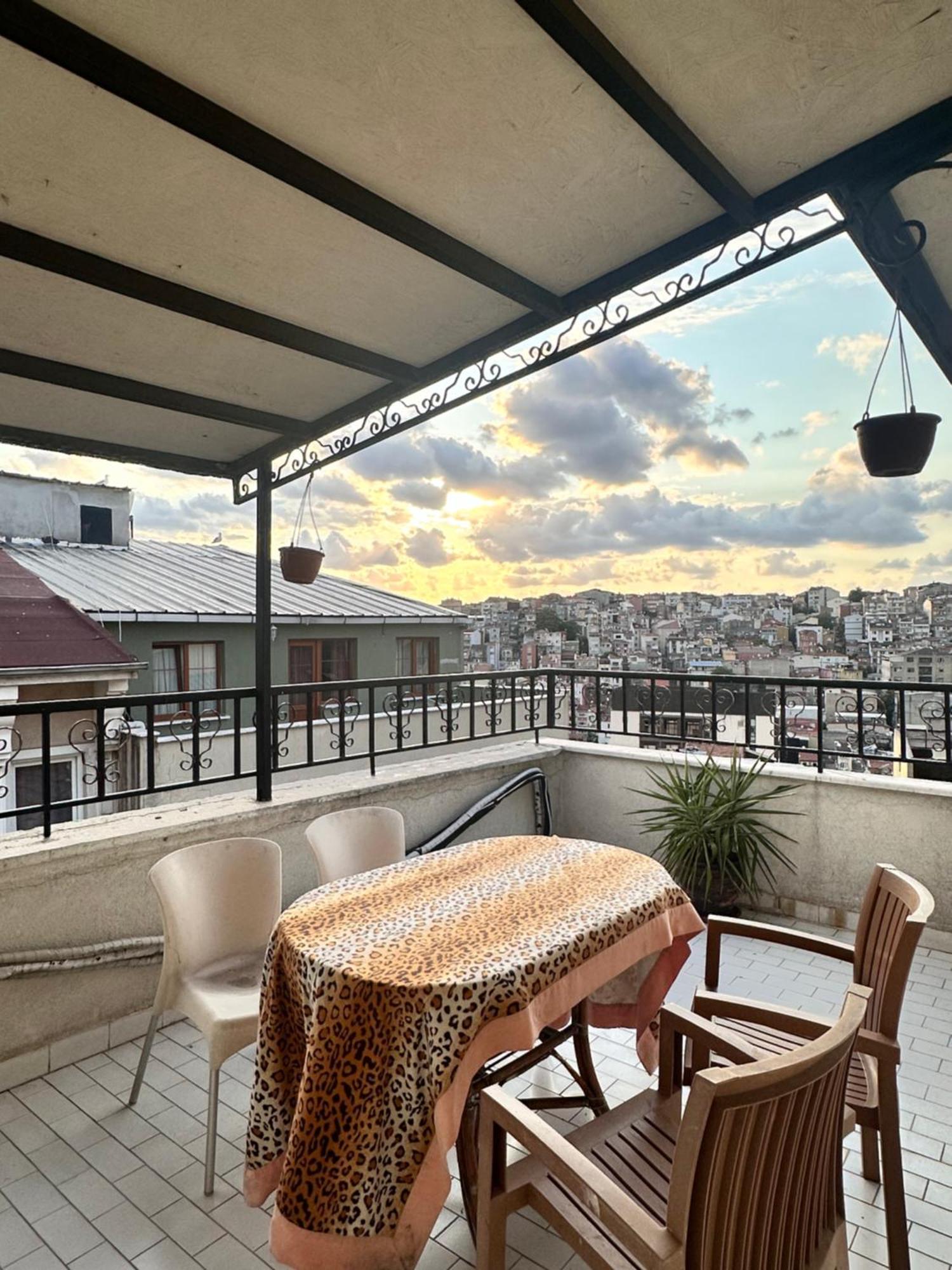 Centre Taksim Bed & Breakfast
