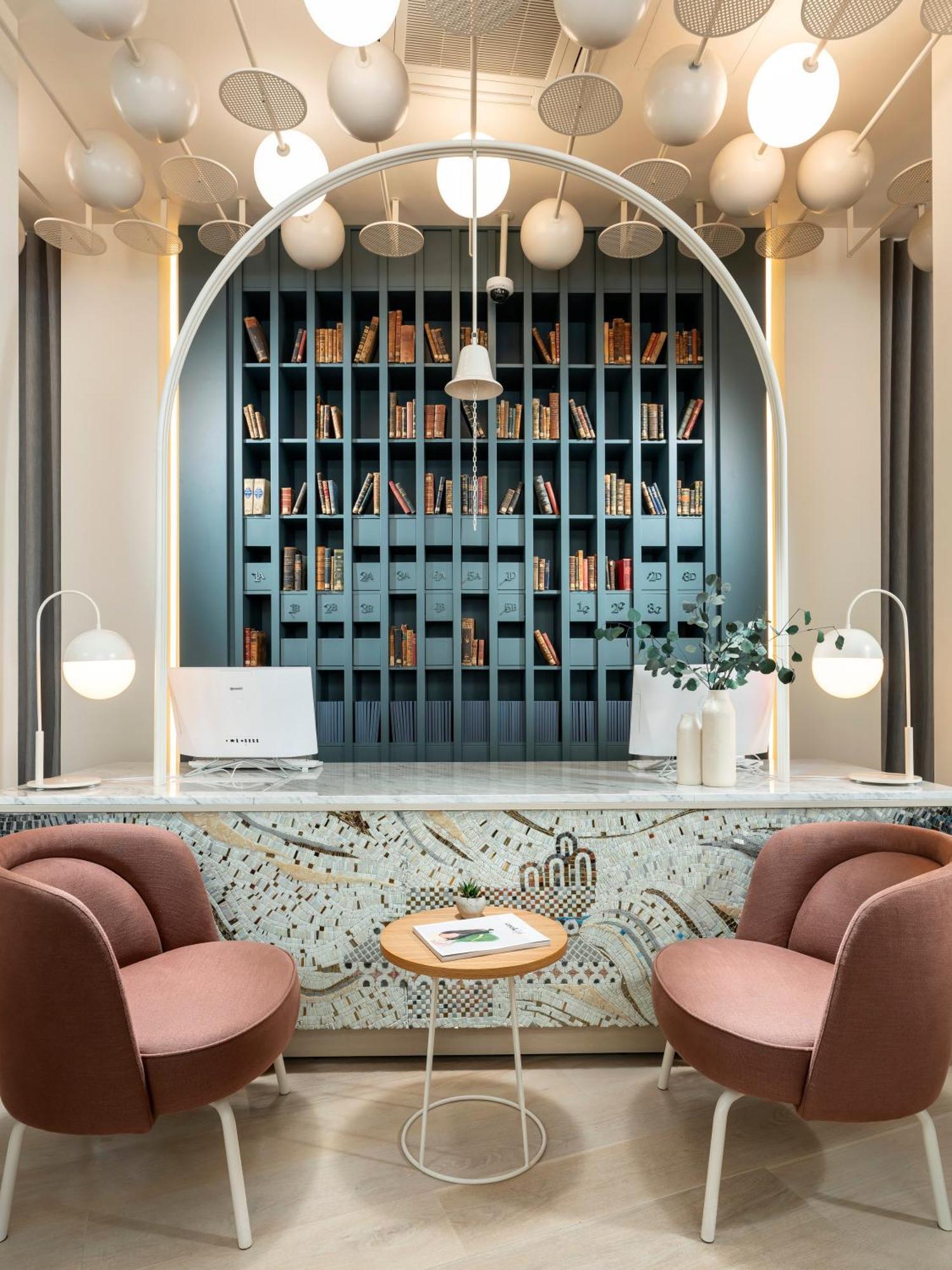 Ecole St. Pierre 4* Istanbul