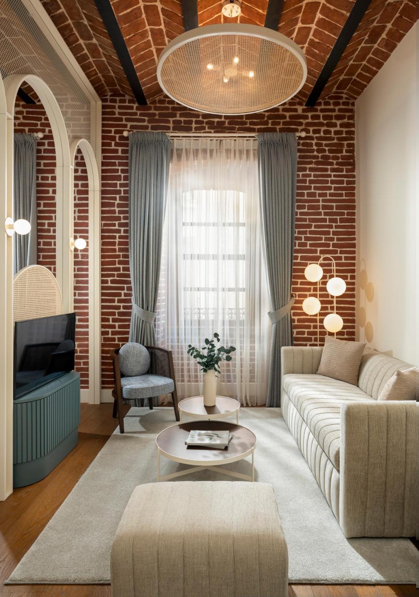 Ecole St. Pierre 4* Istanbul