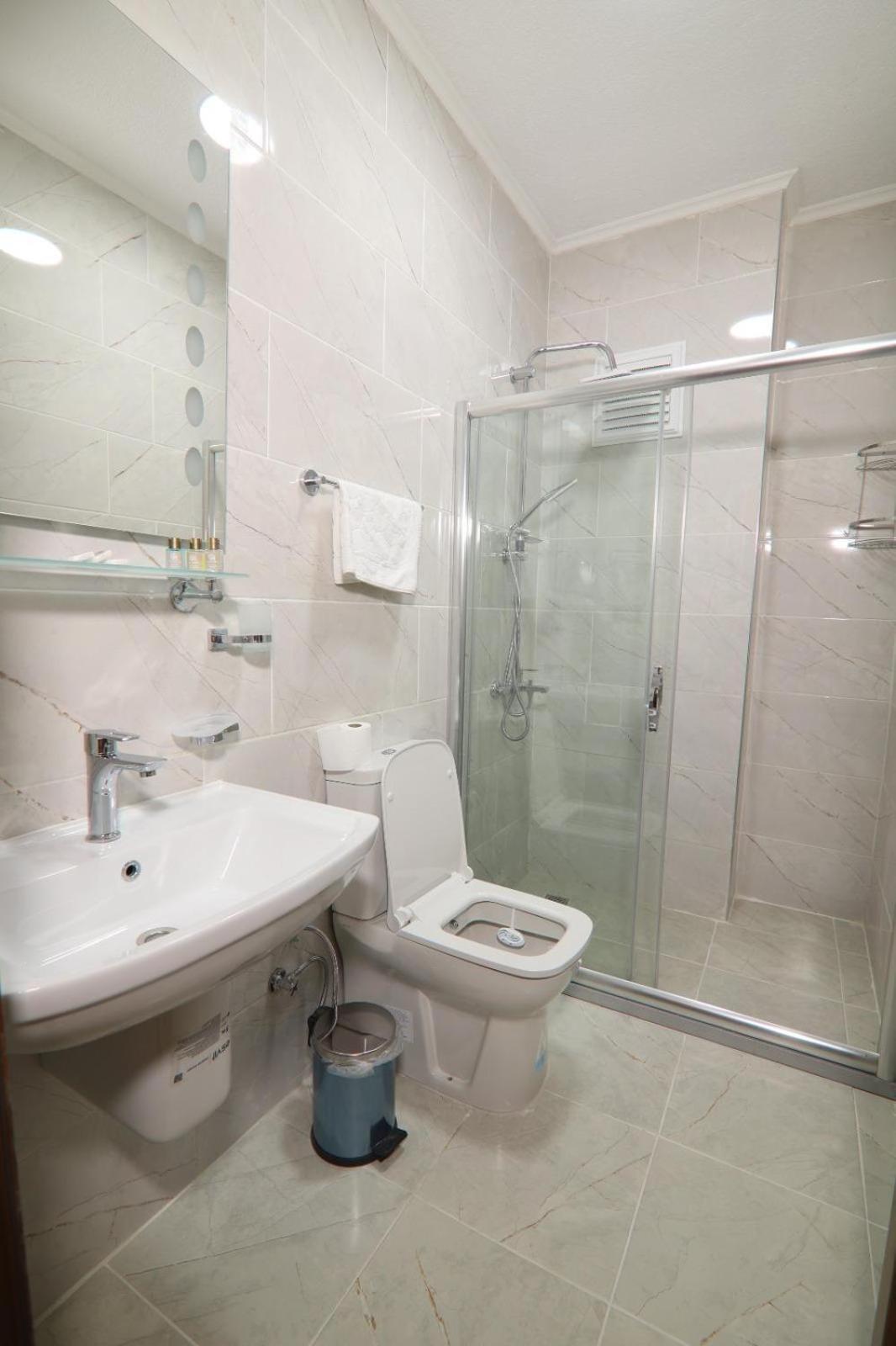 Otel Guer Royal Aparts 3*