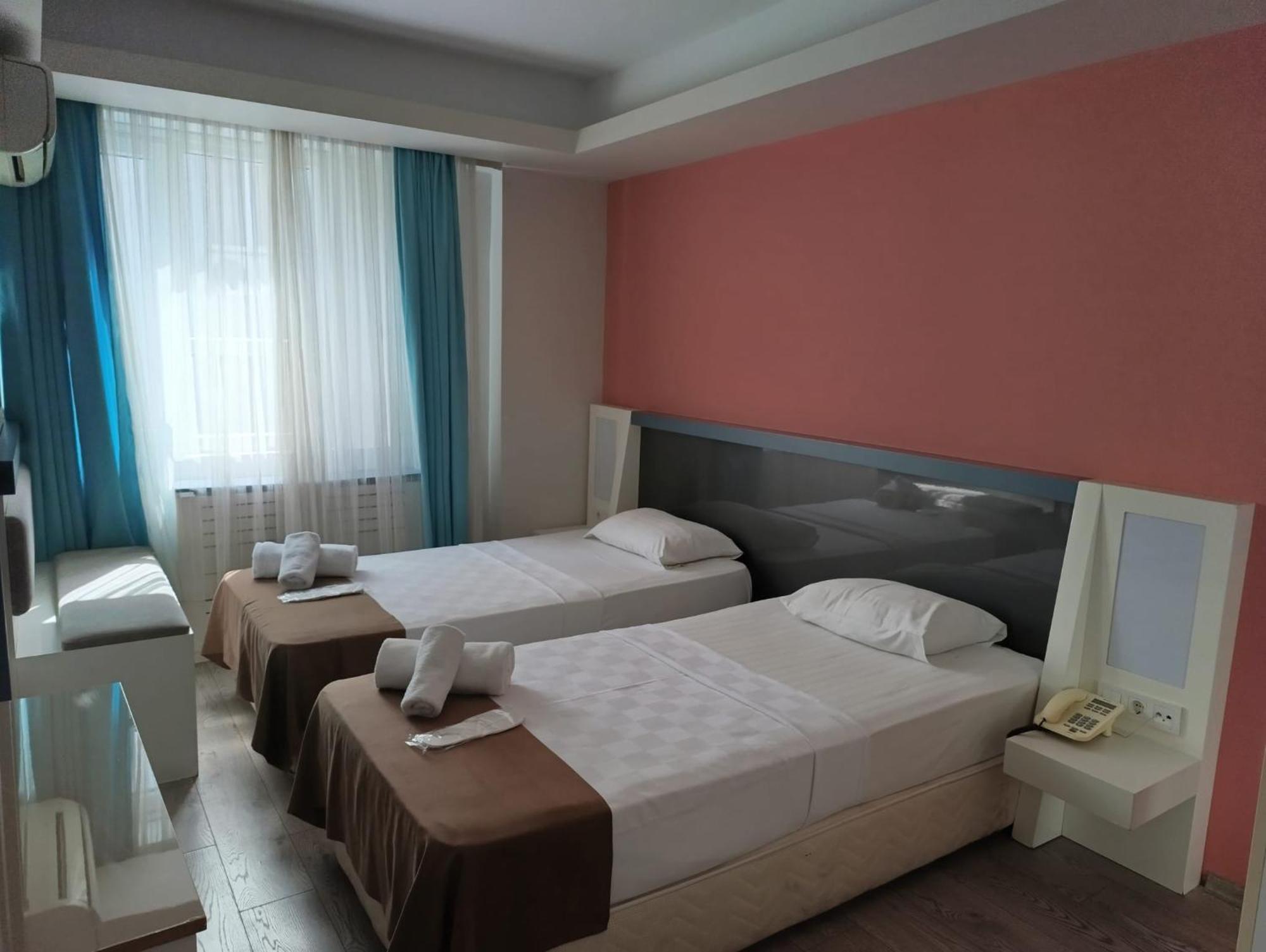 Hotel Grand As 3*