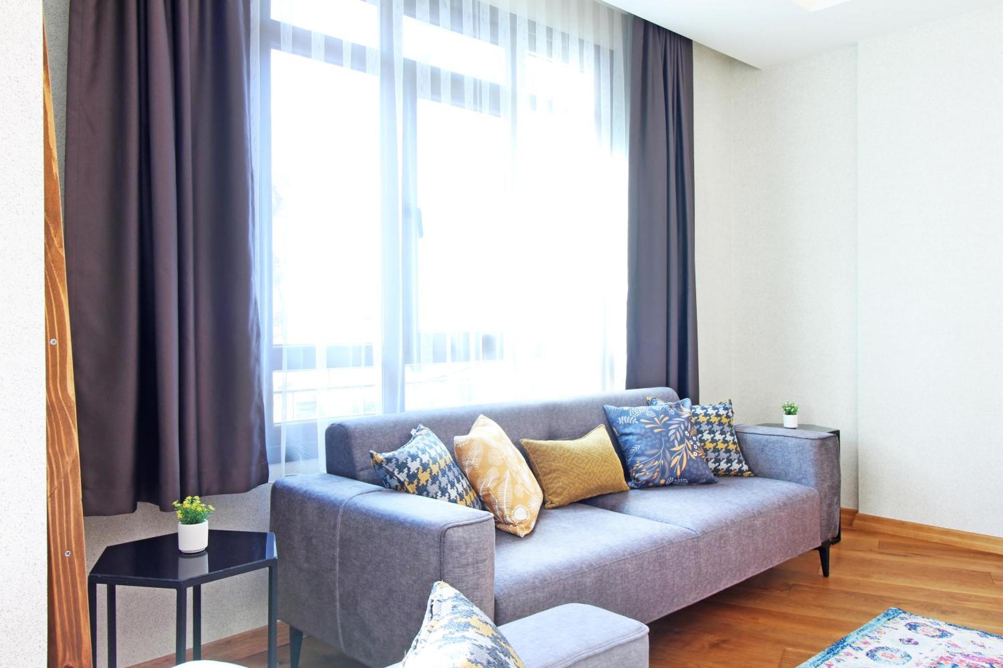 Excellent Apartment *