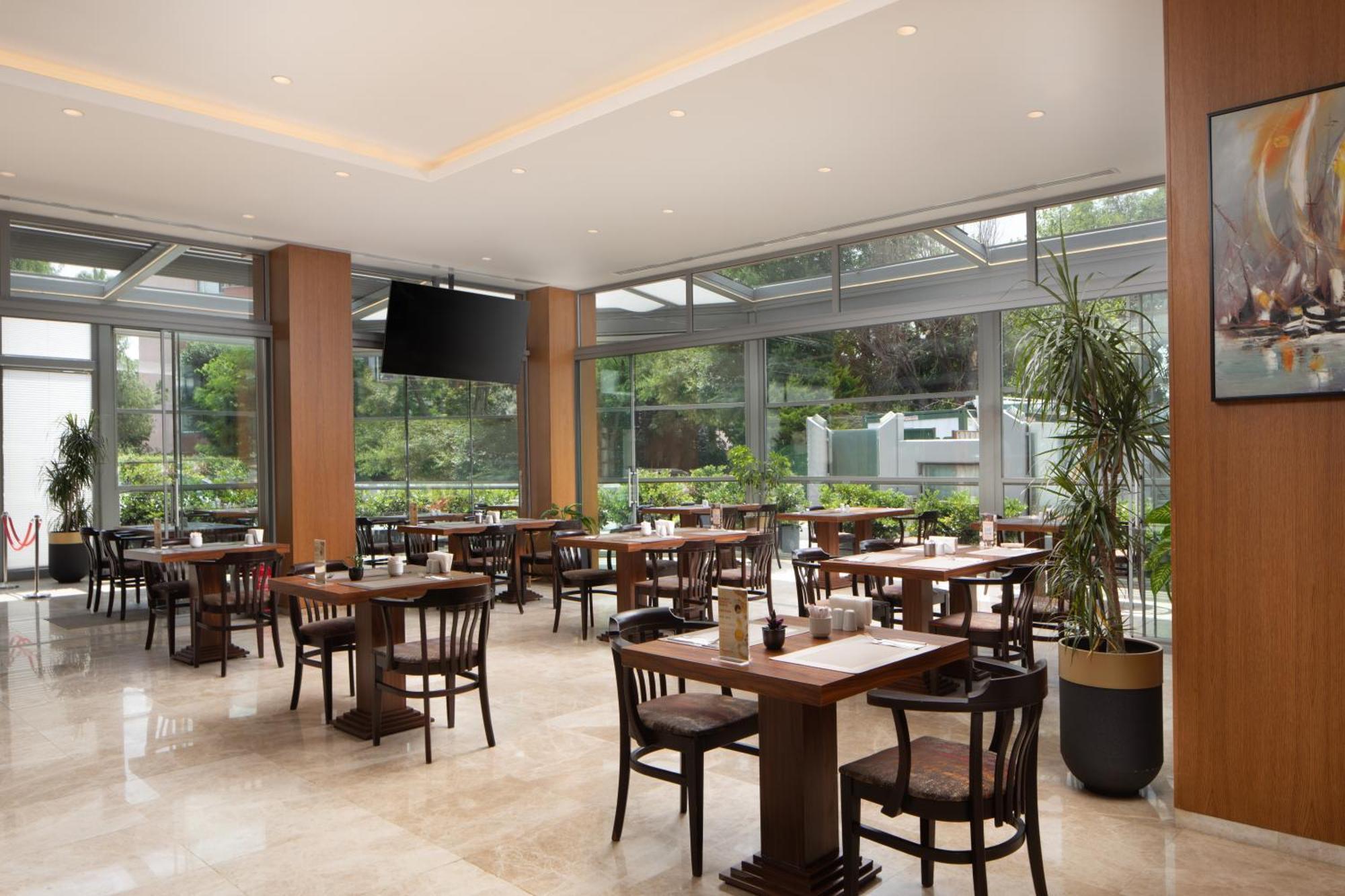 Ramada Plaza By Wyndham Atakoy Hotel 5*
