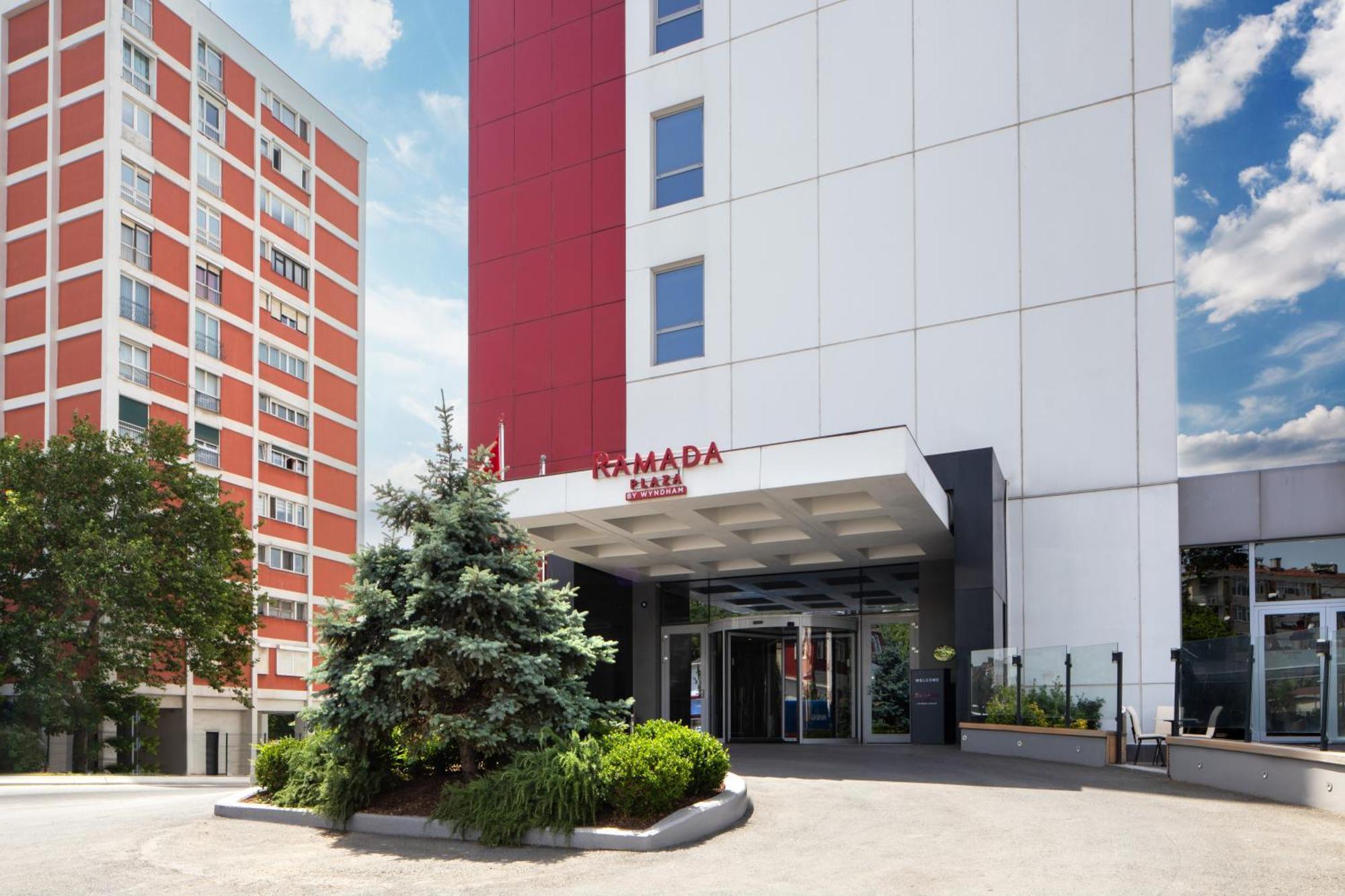 Hotel Ramada Plaza By Wyndham Atakoy
