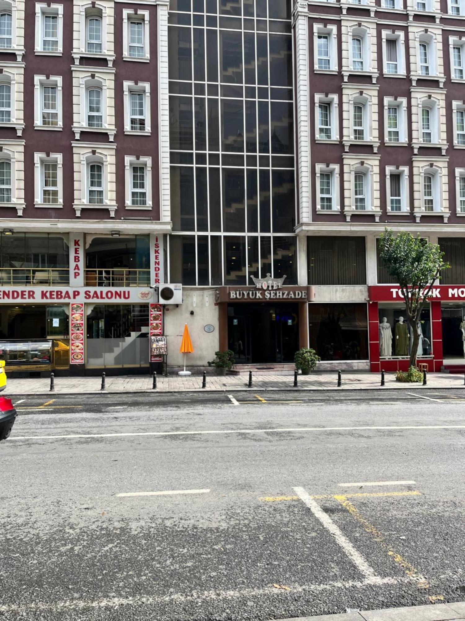 Hotel Bueyuek Sehzade 3*