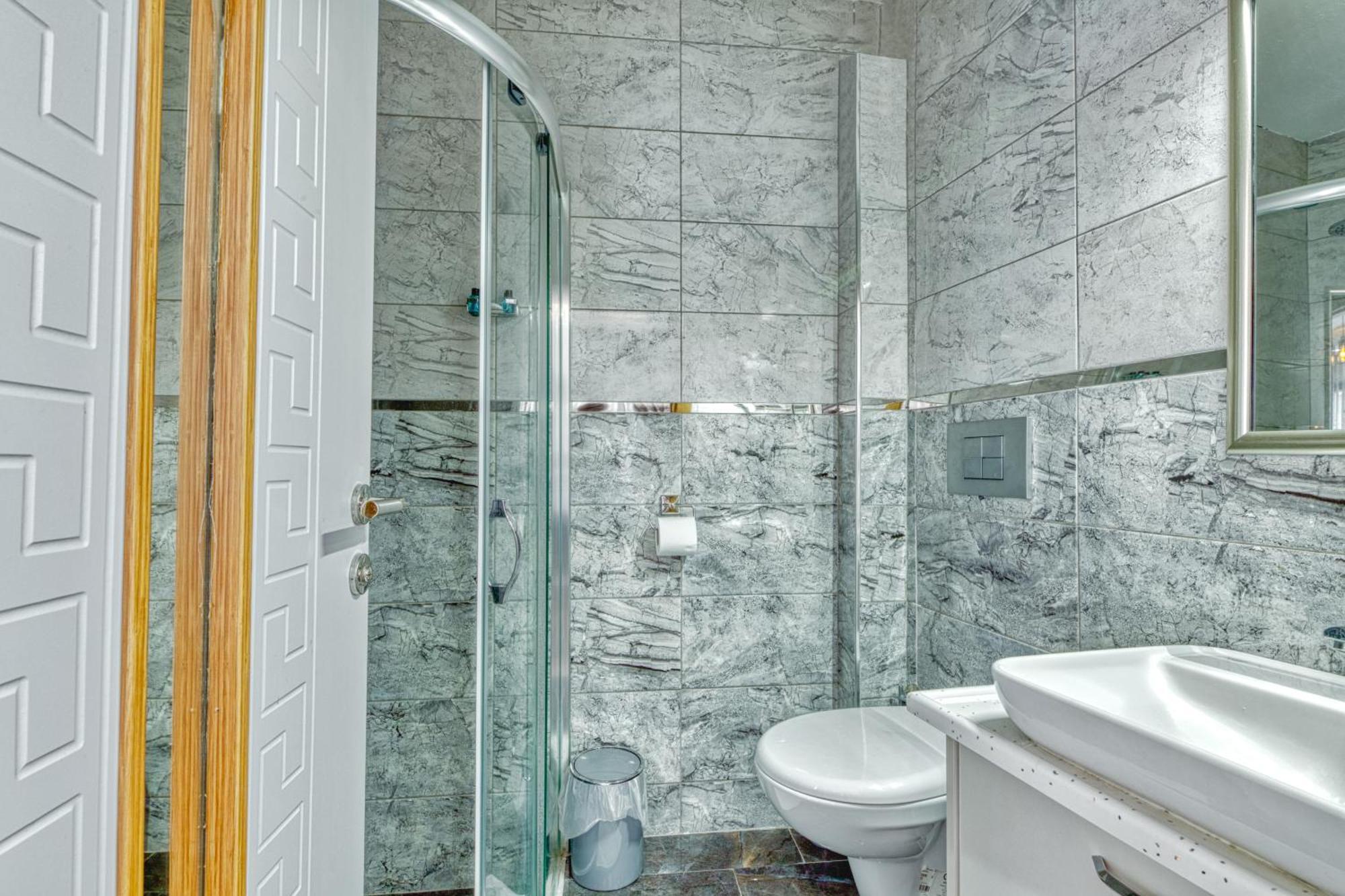 Galatagreenapplehotel Hotel 3*