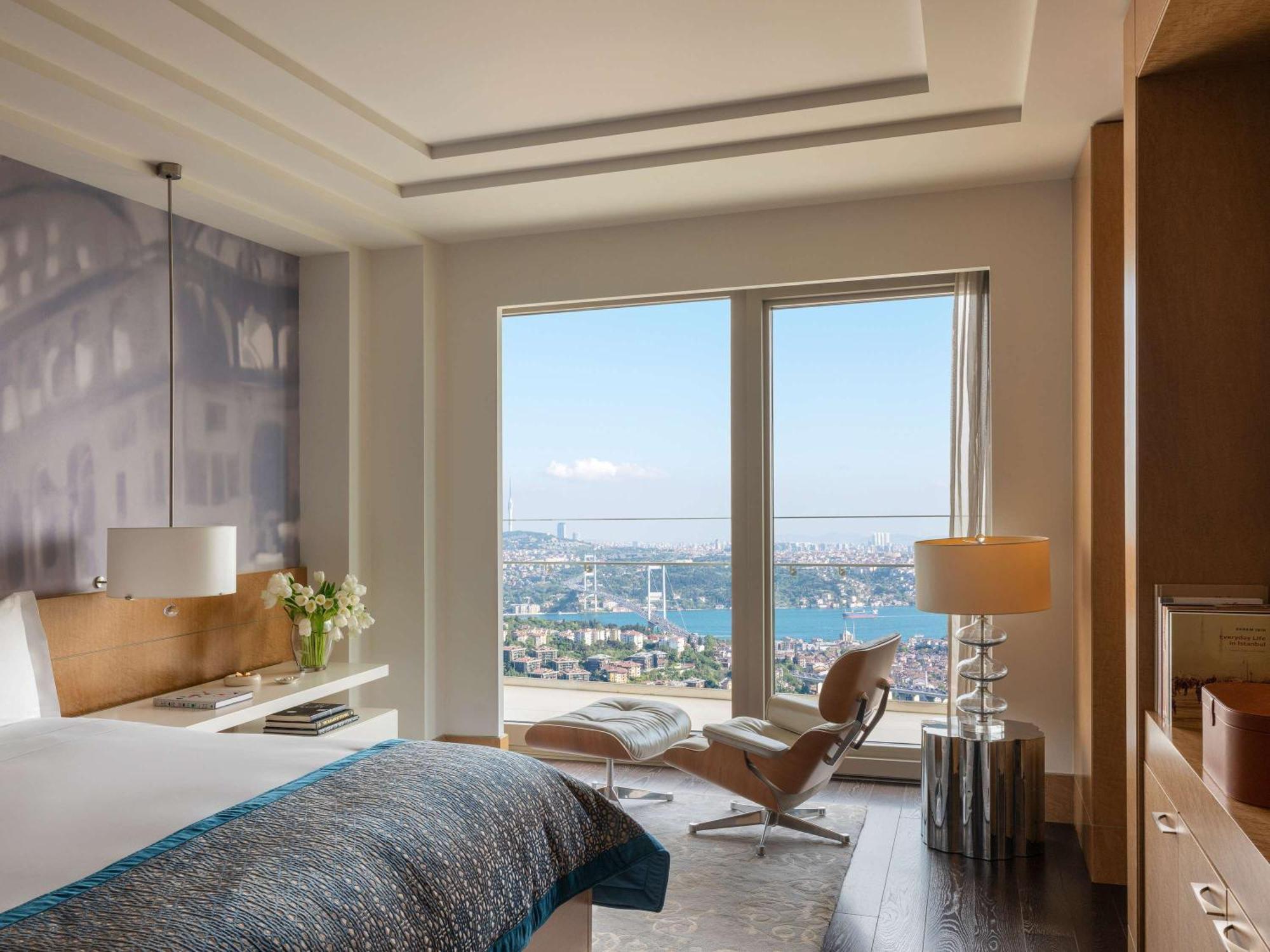 Otel Raffles