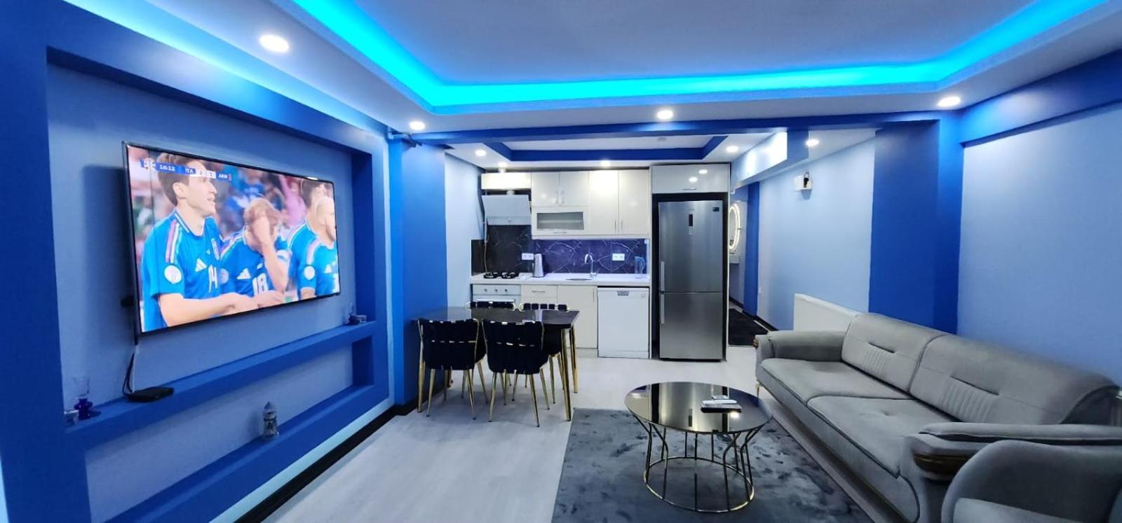 The Sweet Building Esso Apartment *