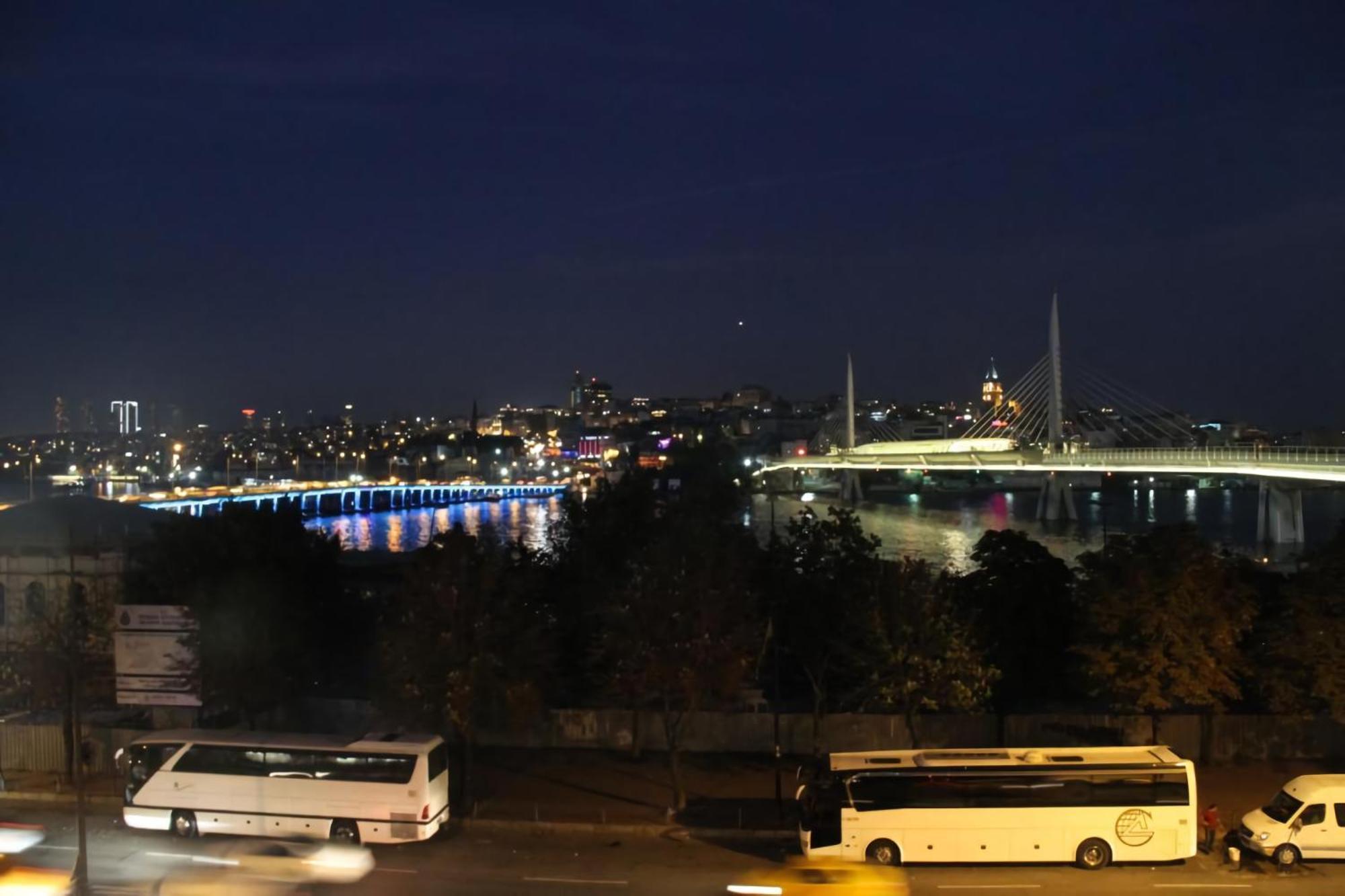 Seashore * Istambul