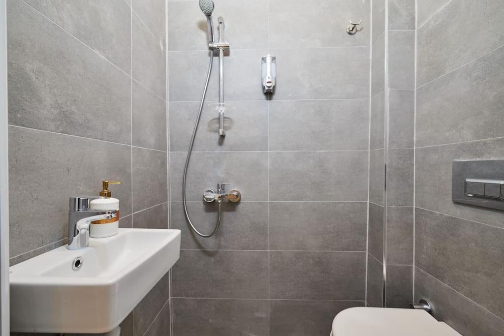 Stunning 3br 2bath Ac In Center - Santurd4 Istanbul