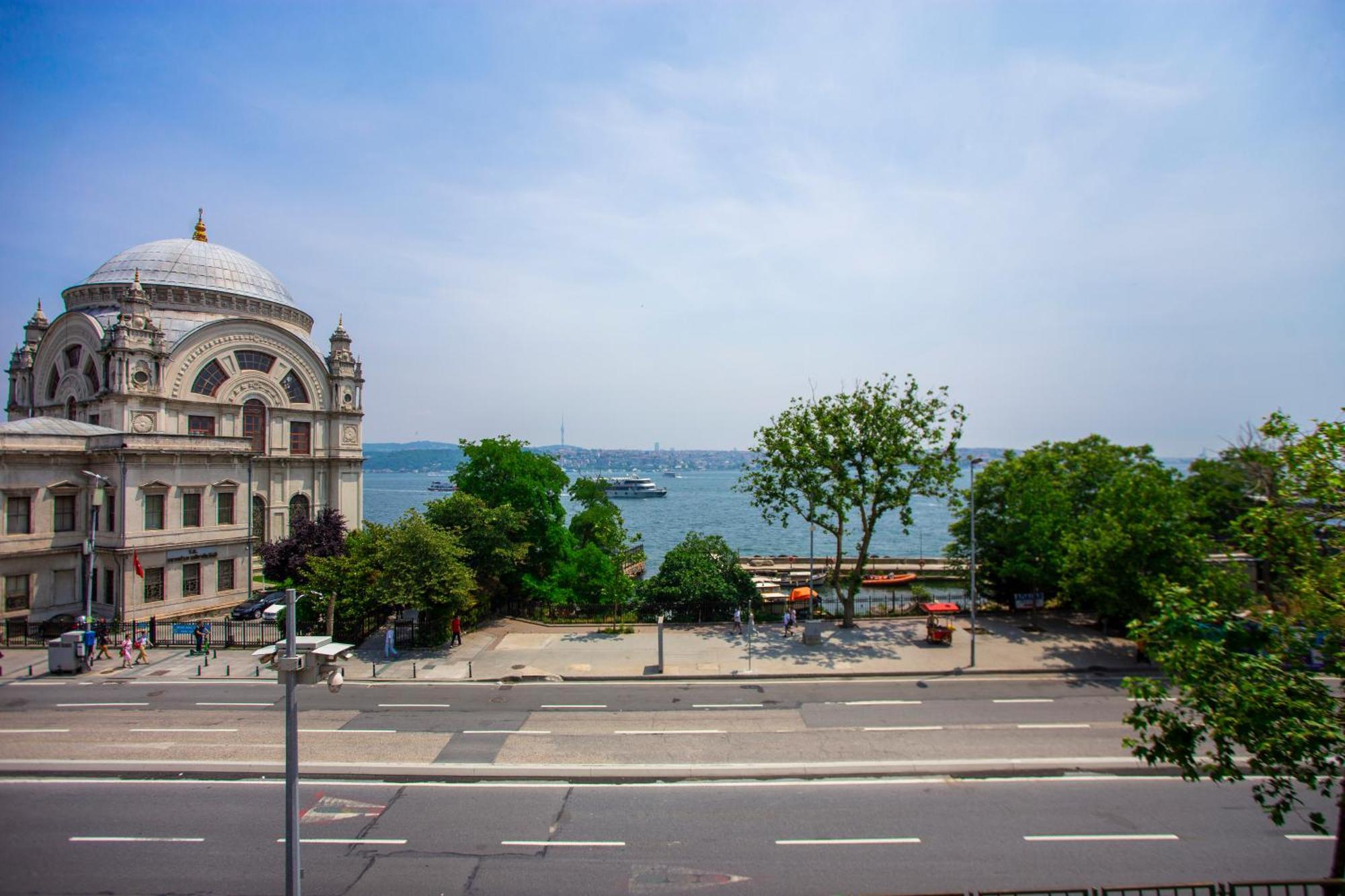 Apartment Waterfront With A Stunning View