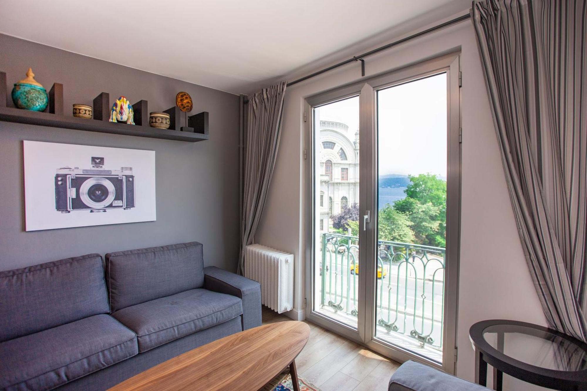Waterfront With A Stunning View Apartment *
