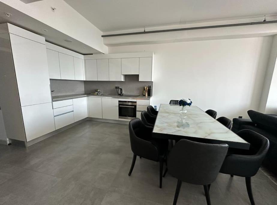 Luxury 46 Floor Penthouse 41 Istanbul