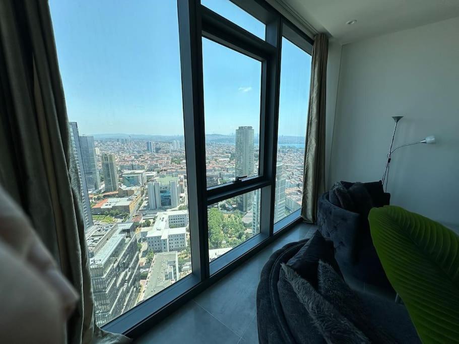 Luxury 46 Floor Penthouse 41 Apartment