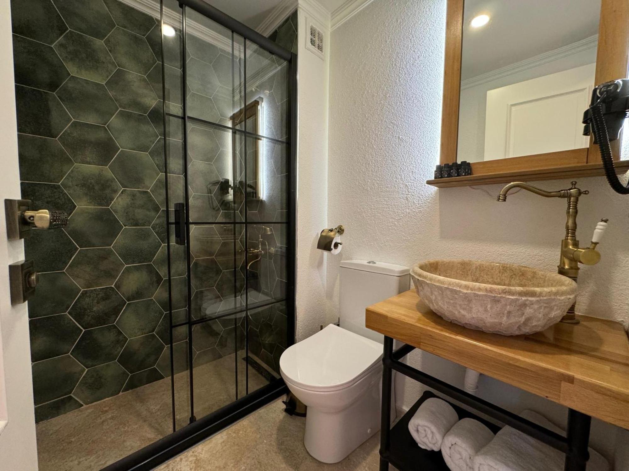 Hotel Abelia Mansion 4*