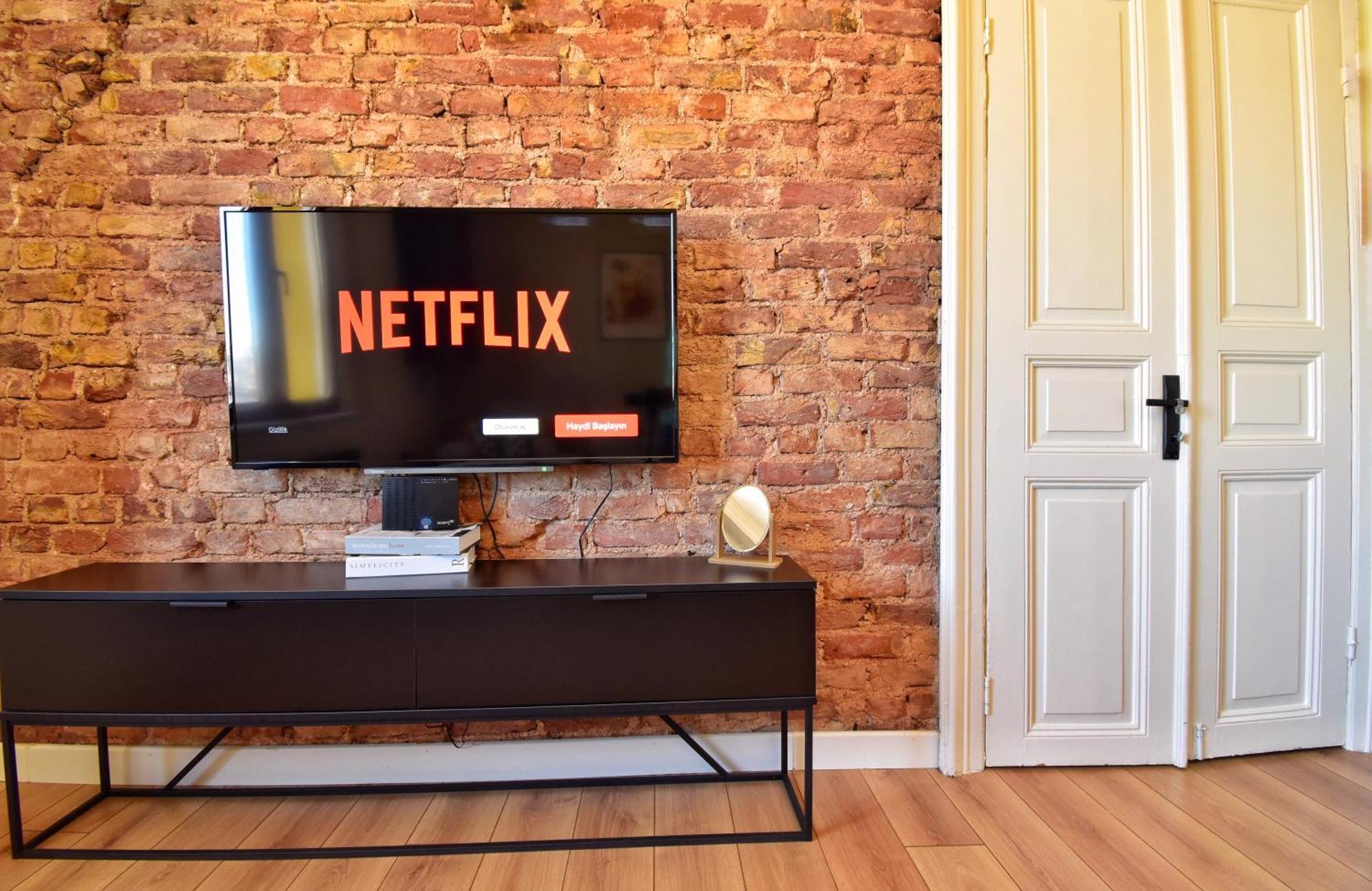 Cozy Renovated 3br Near Taksim- Santur D10 * Istanbul