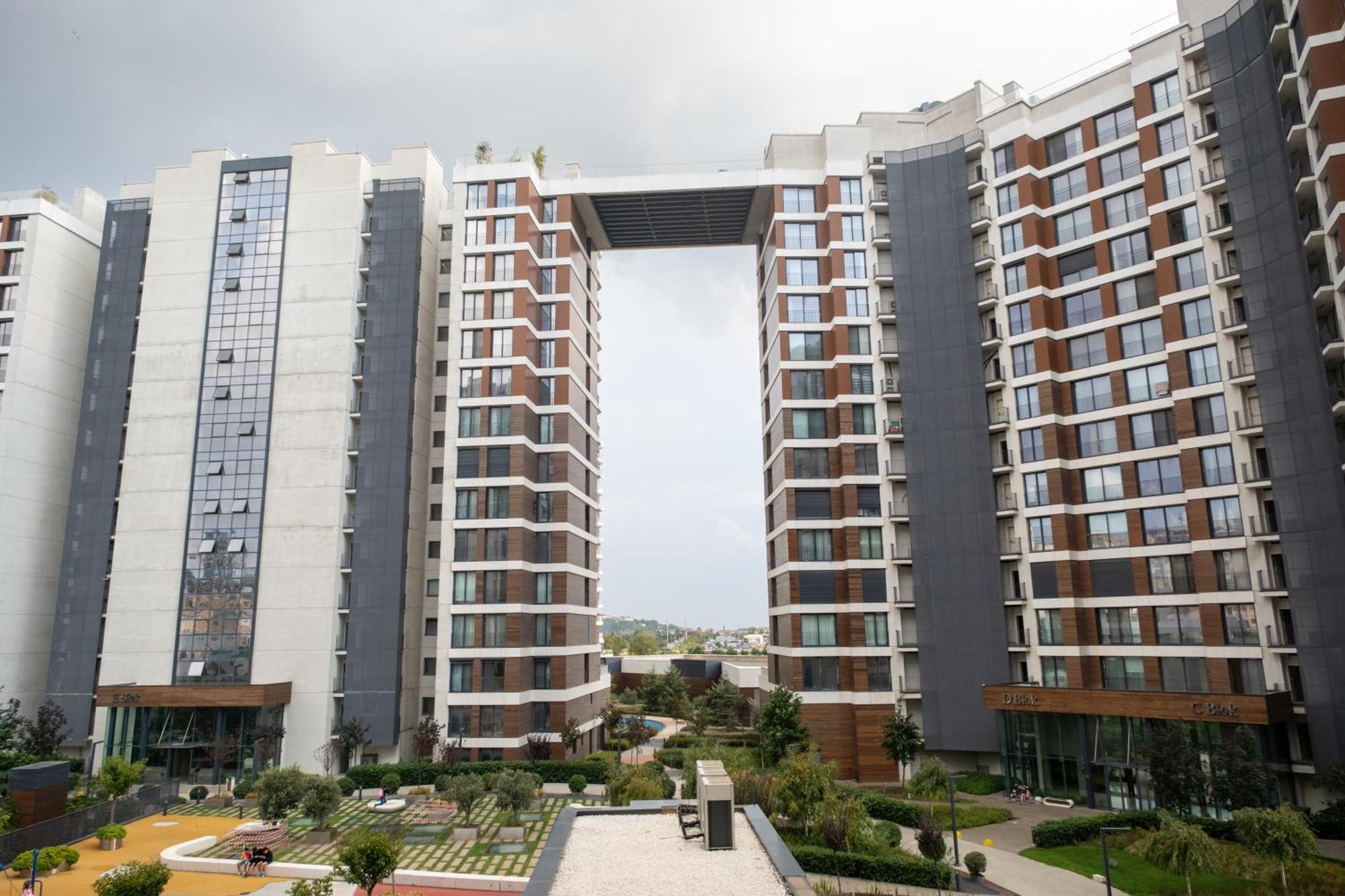 Golden Stones House Garden And View Apartment