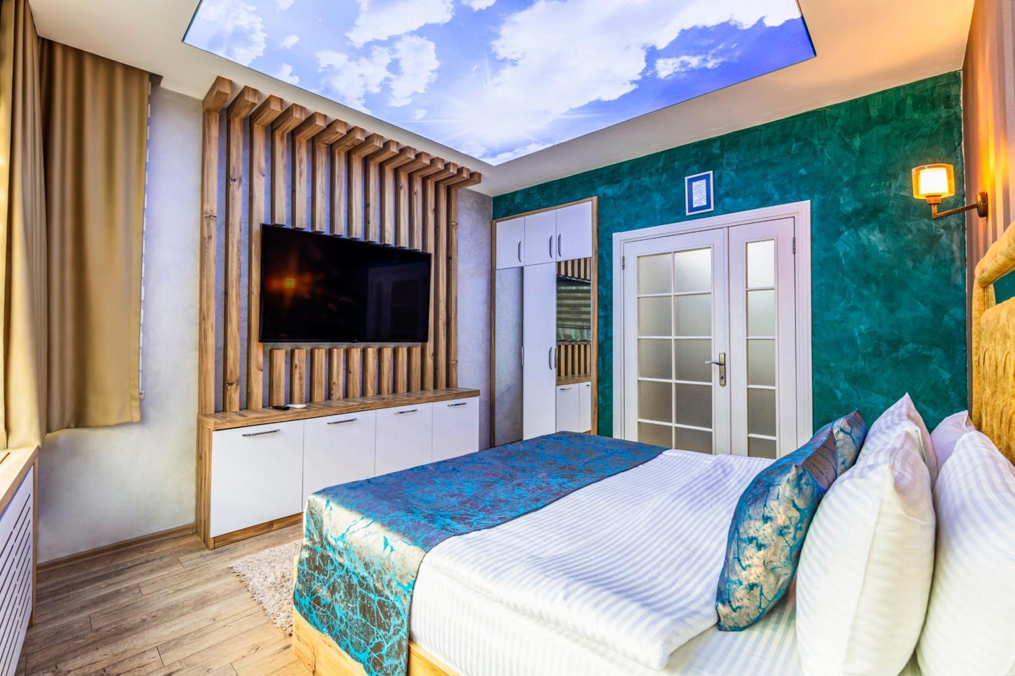 Hotel Sisli Form