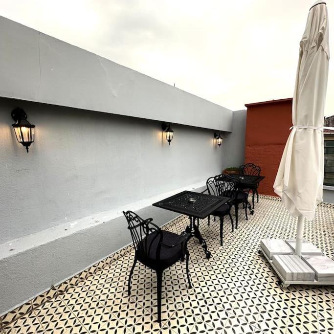 Beyoglu'nda Tarihi Apartment *
